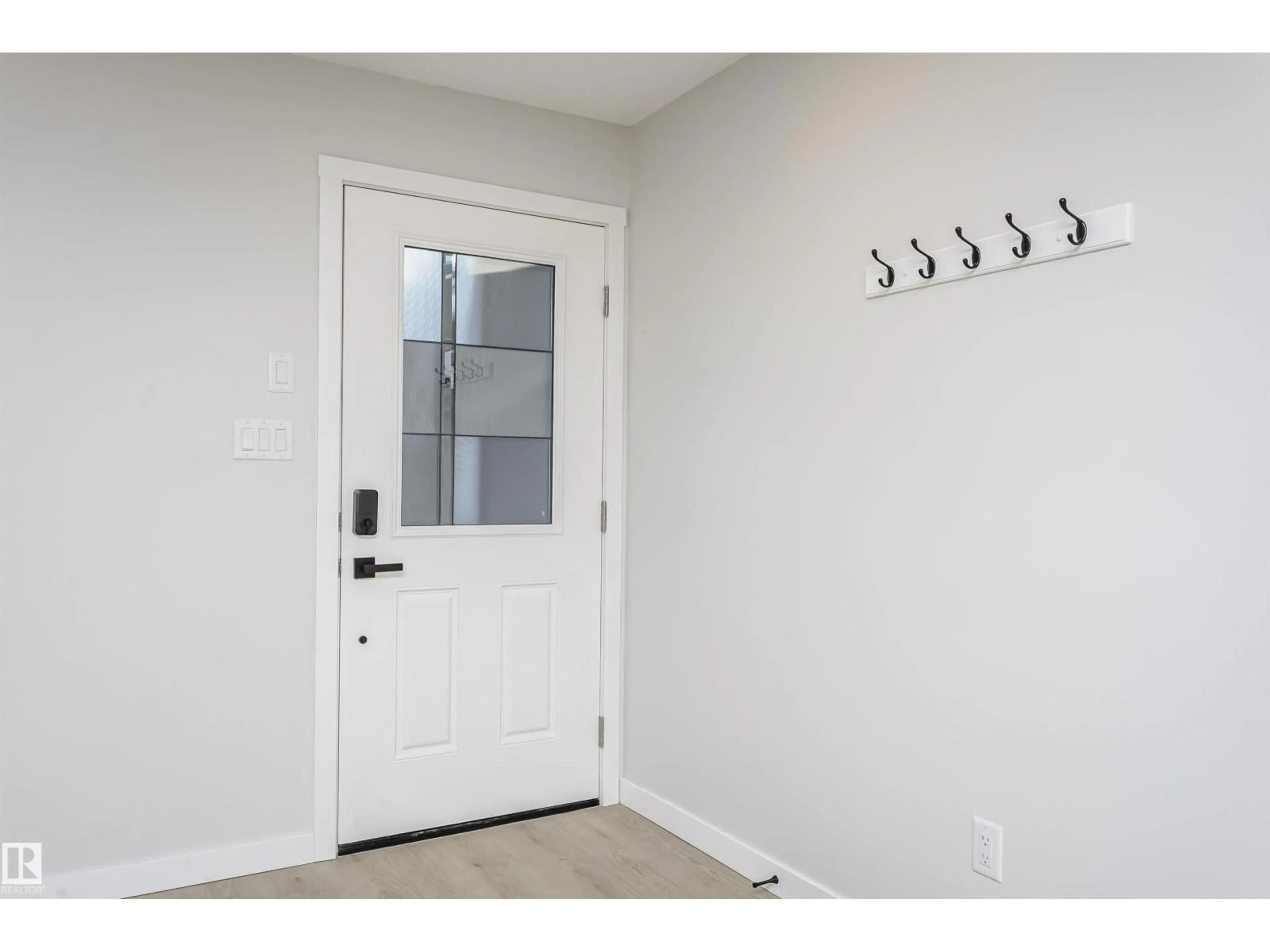 Indoor entryway for 67 LAMBERT CR, St. Albert Alberta T8N1M3