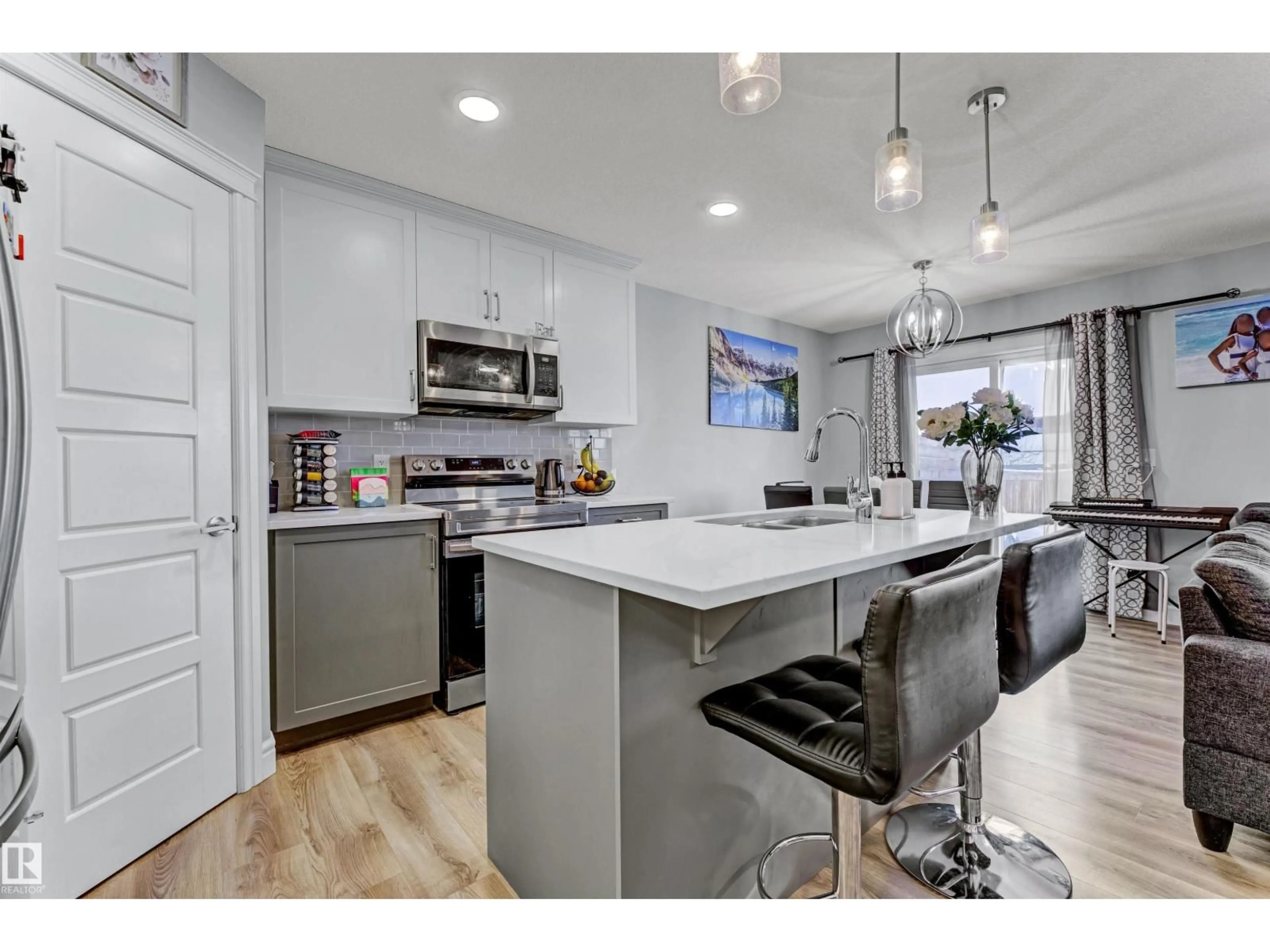 Open concept kitchen, unknown for 7637 KORULUK PL, Edmonton Alberta T6W4R7