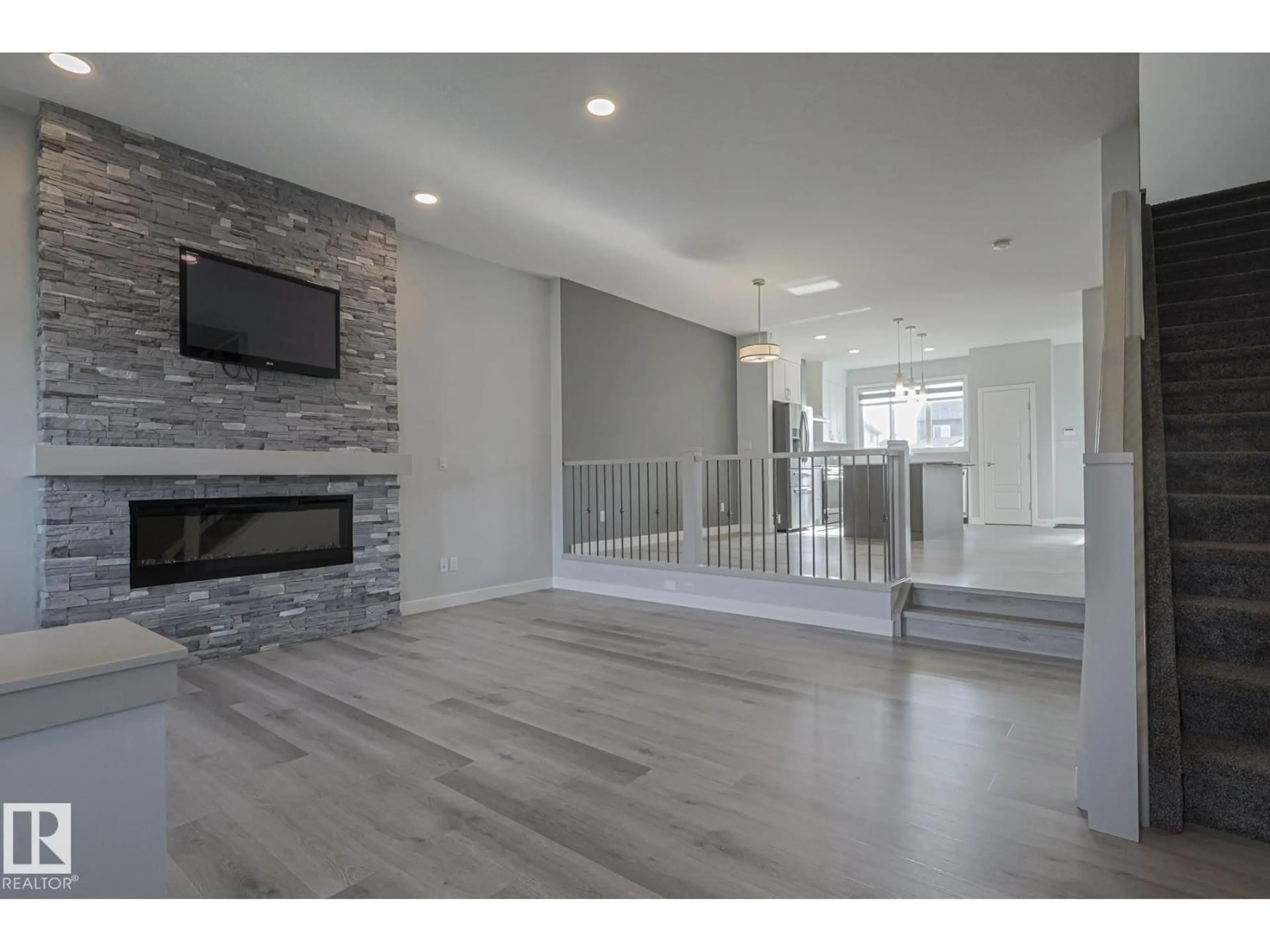 Unknown for CI SW - 1653 PLUM CIRCLE, Edmonton Alberta T6X2Y5