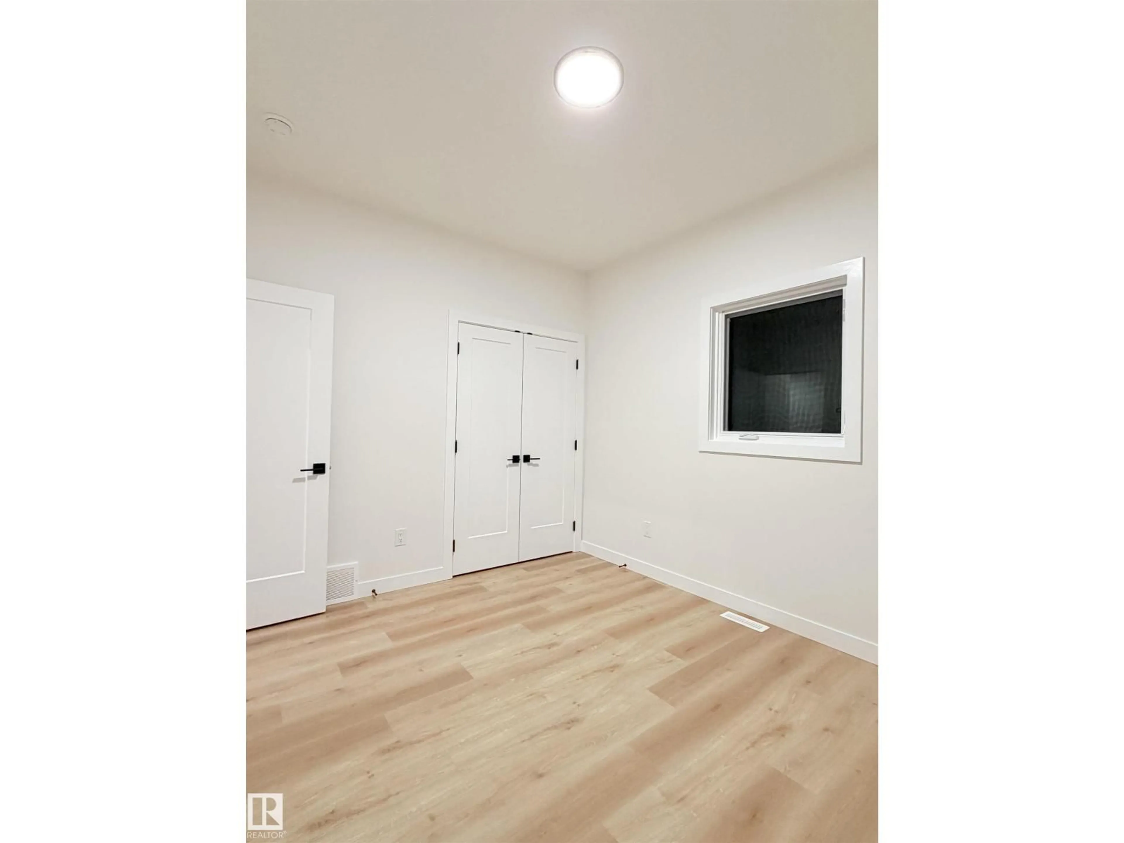 A pic of a room for 3320 CHICKADEE DRIVE, Edmonton Alberta T5S0V4