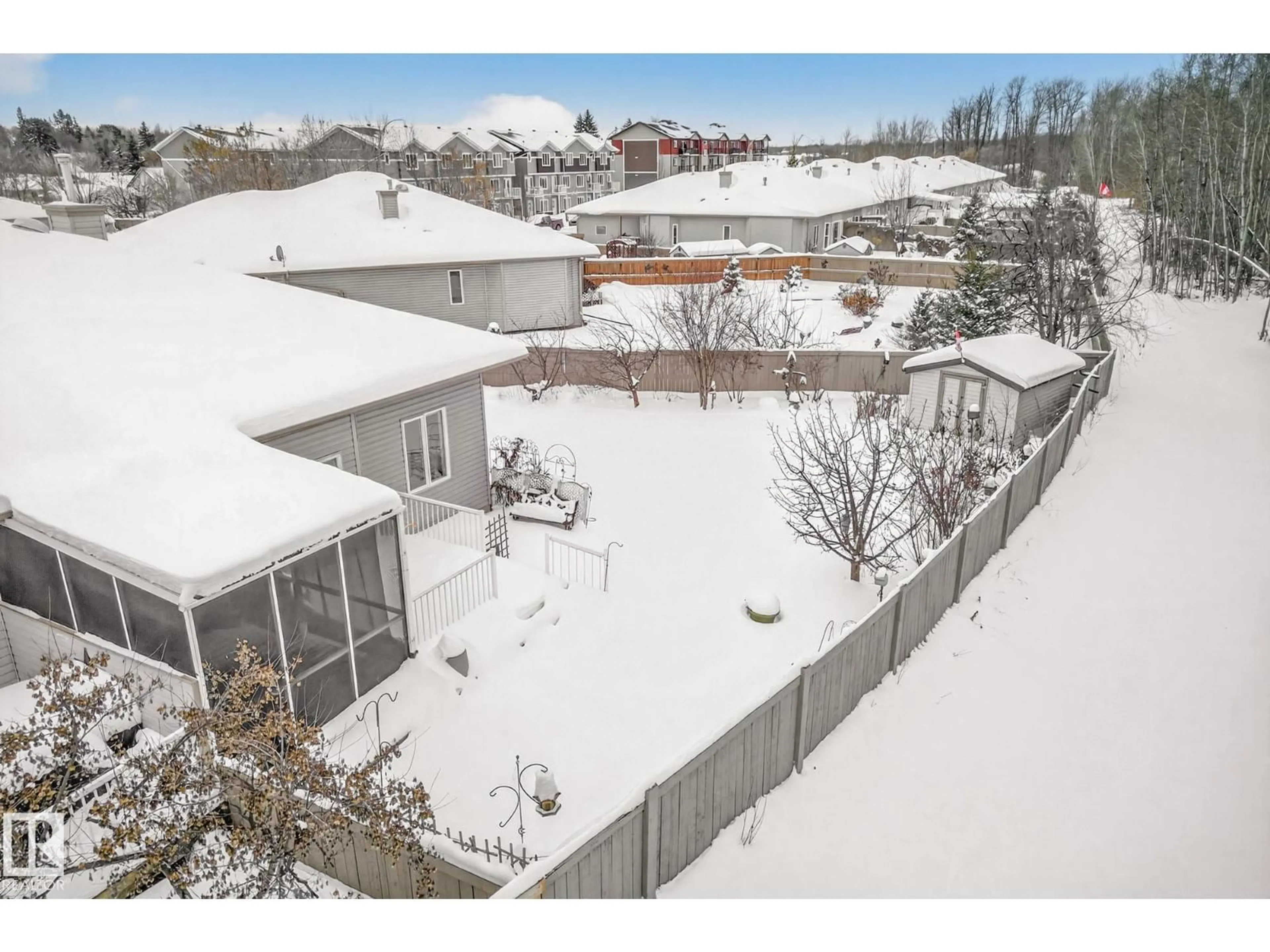 A pic from outside/outdoor area/front of a property/back of a property/a pic from drone, unknown for 25 FOLKSTONE PL, Stony Plain Alberta T7Z2X9