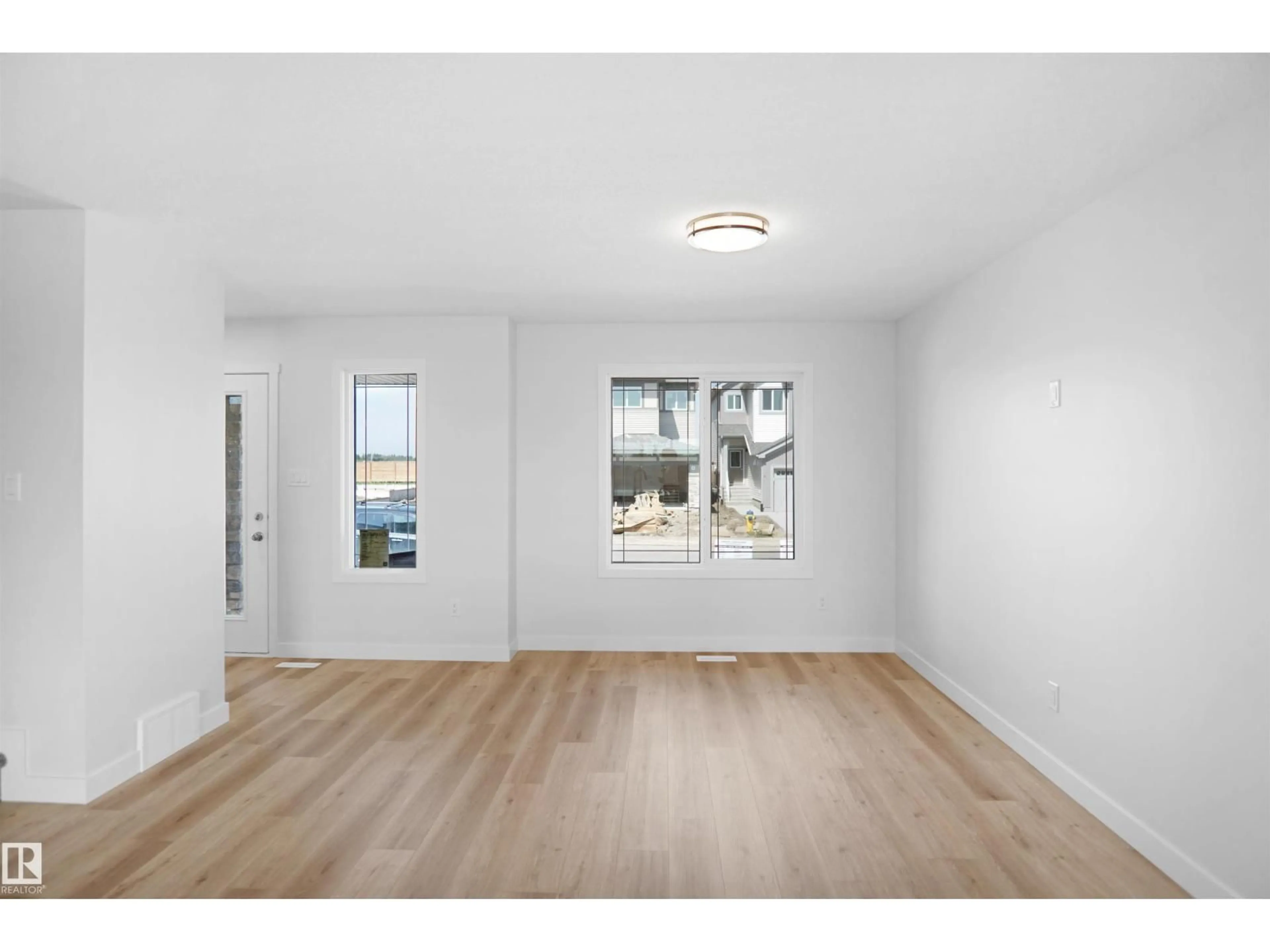 A pic of a room for NW - 21023 25 AV, Edmonton Alberta T6M1L2