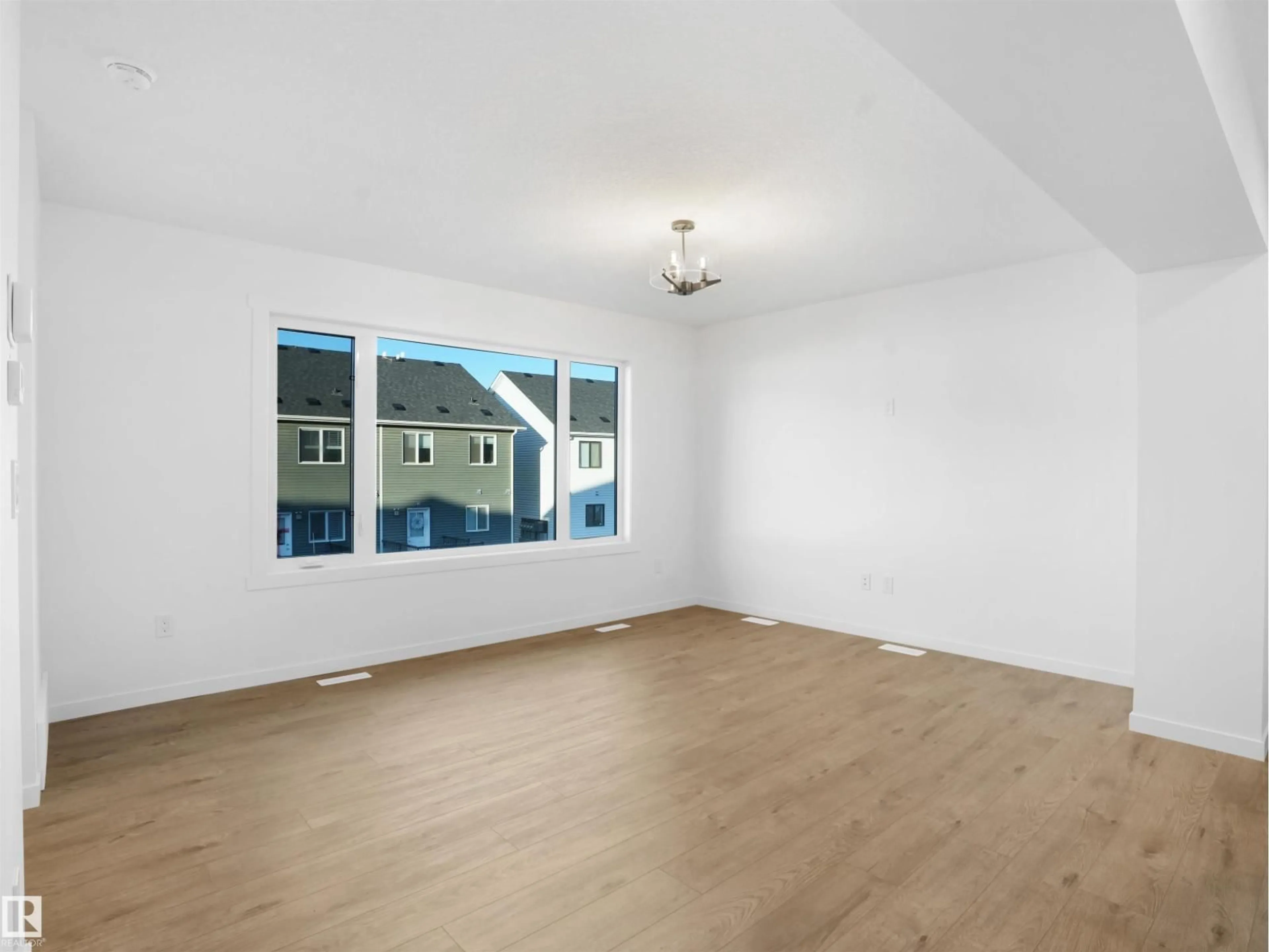 A pic of a room for 525 - 67 SECORD BV, Edmonton Alberta T5T7V3