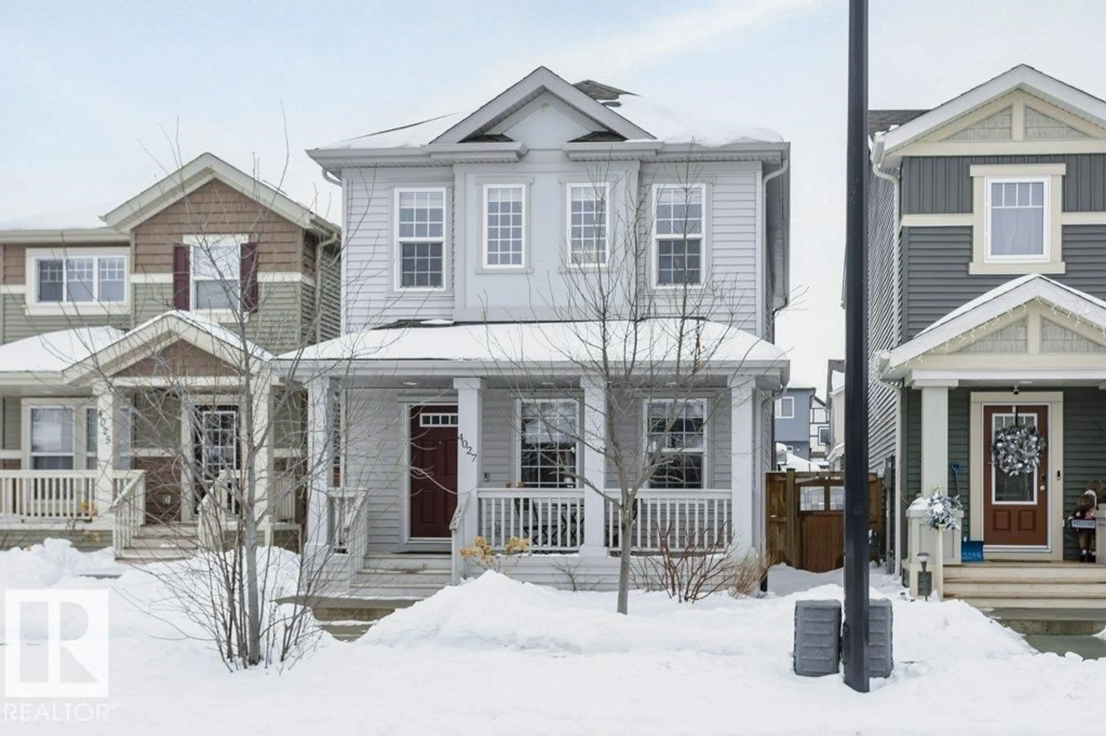 Home with vinyl exterior material, street for SW - 4027 CHAPPELLE GREEN GR, Edmonton Alberta T6W4B3