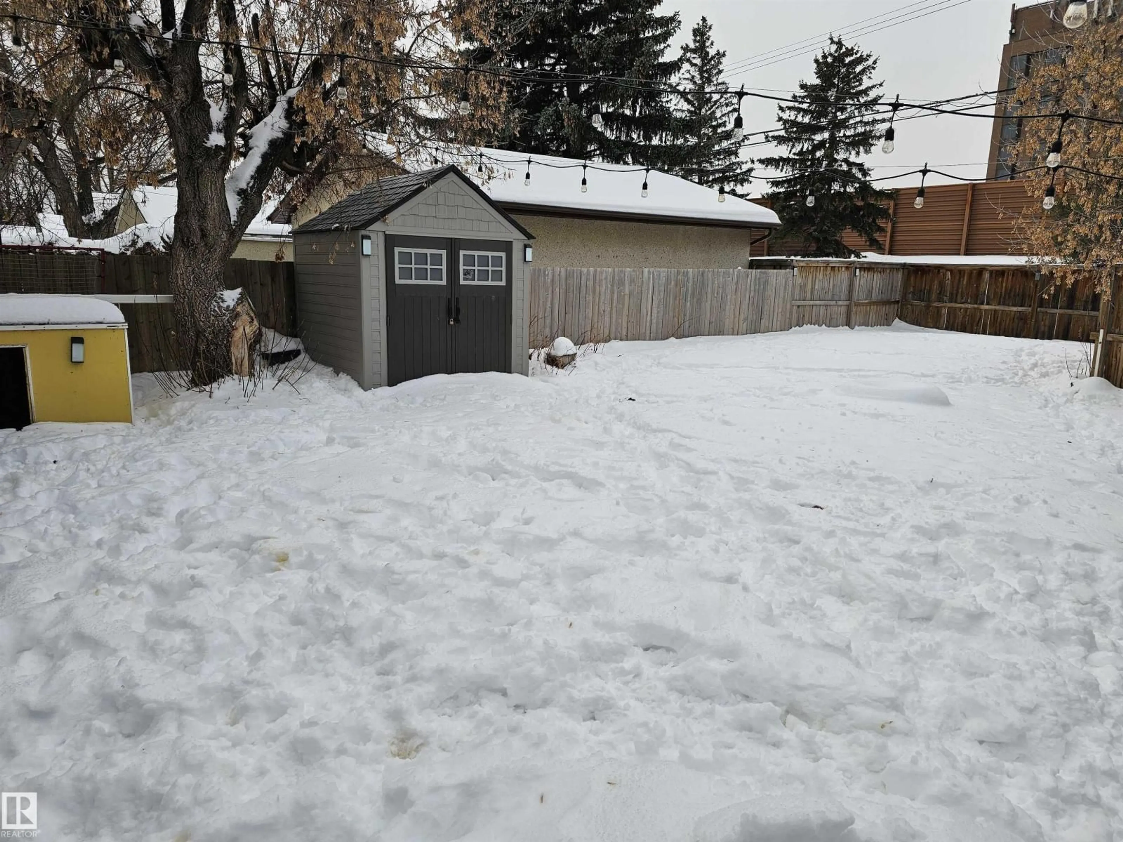 Shed for NW - 10792 165 ST, Edmonton Alberta T5P3T5