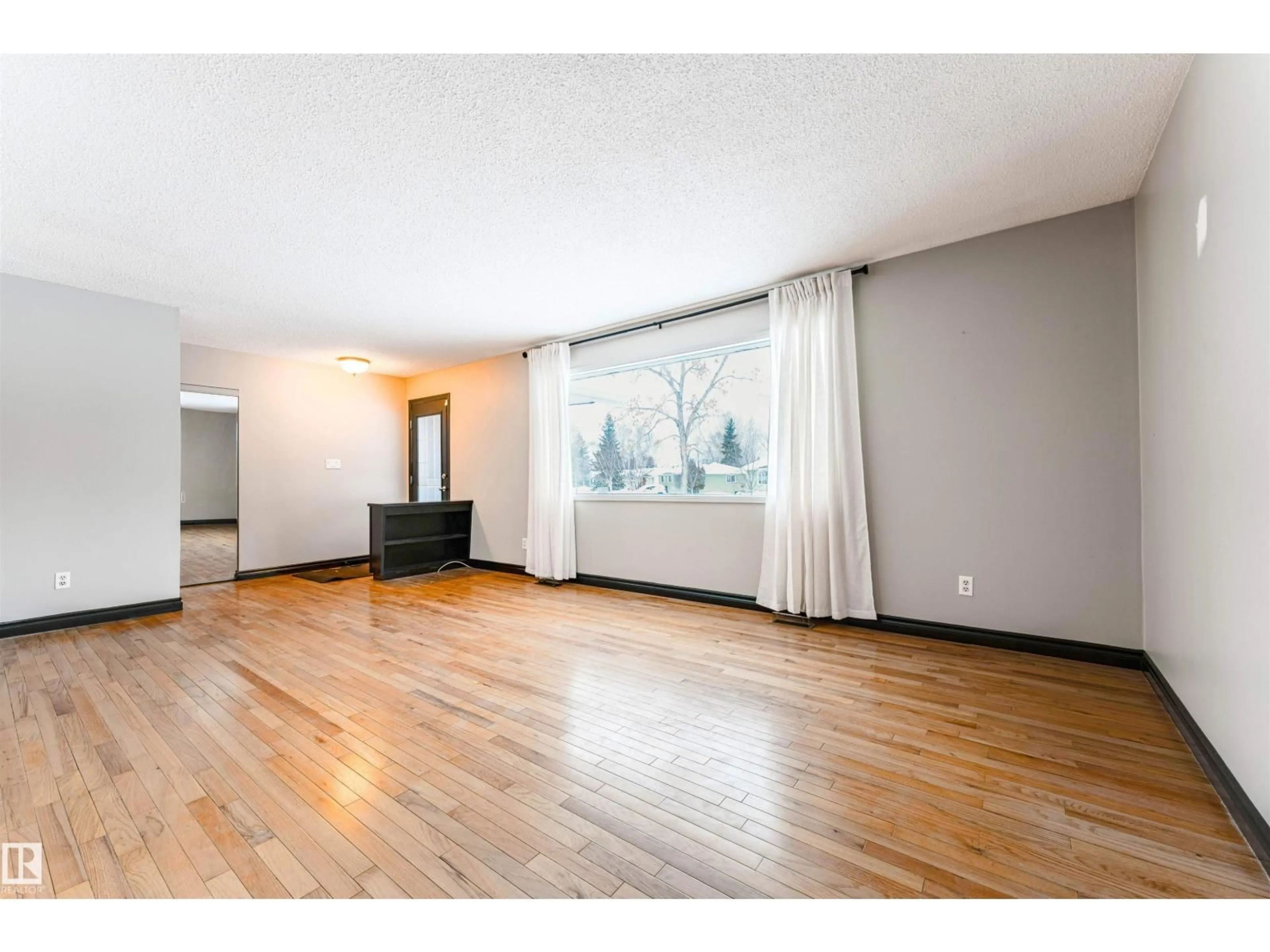 A pic of a room for 37 APACHE CR, Leduc Alberta T9E4H8