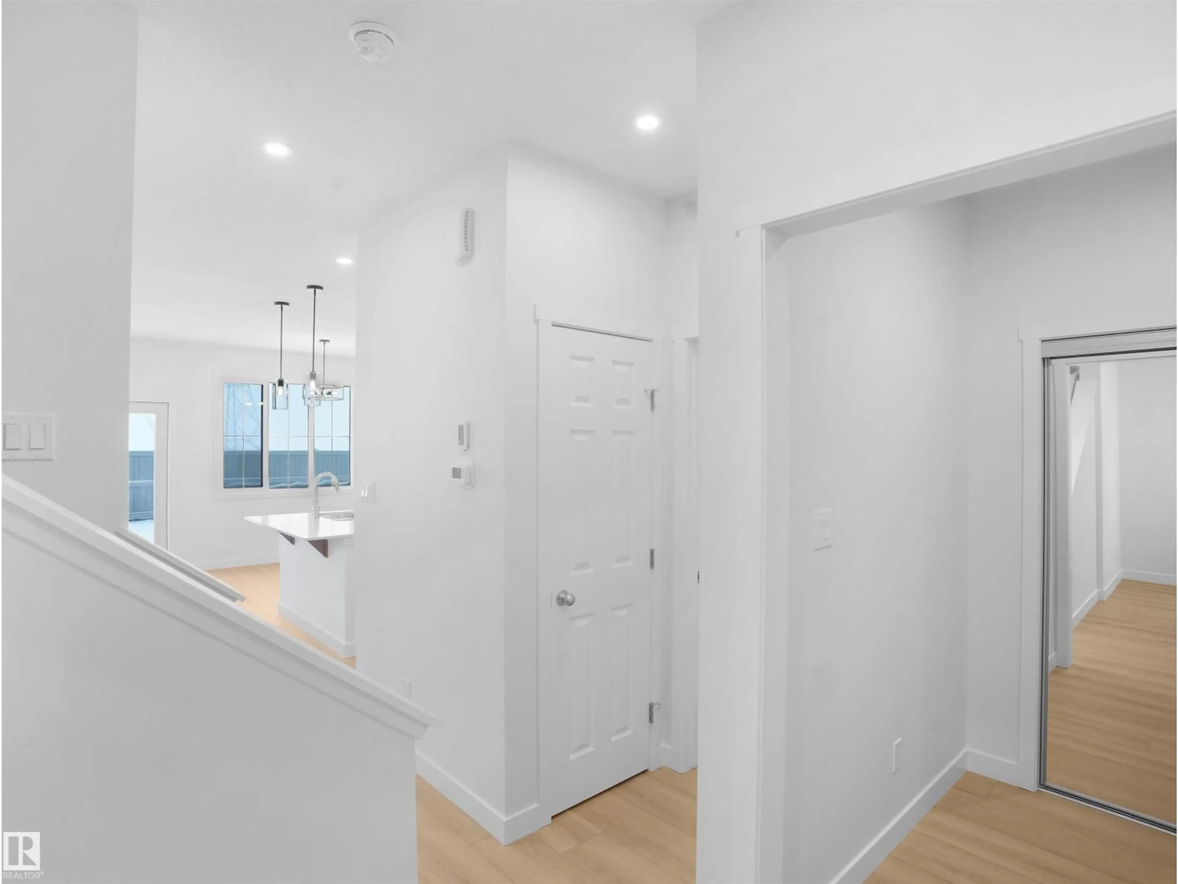 Indoor entryway for 9734 CARSON PL, Edmonton Alberta T6W5P9