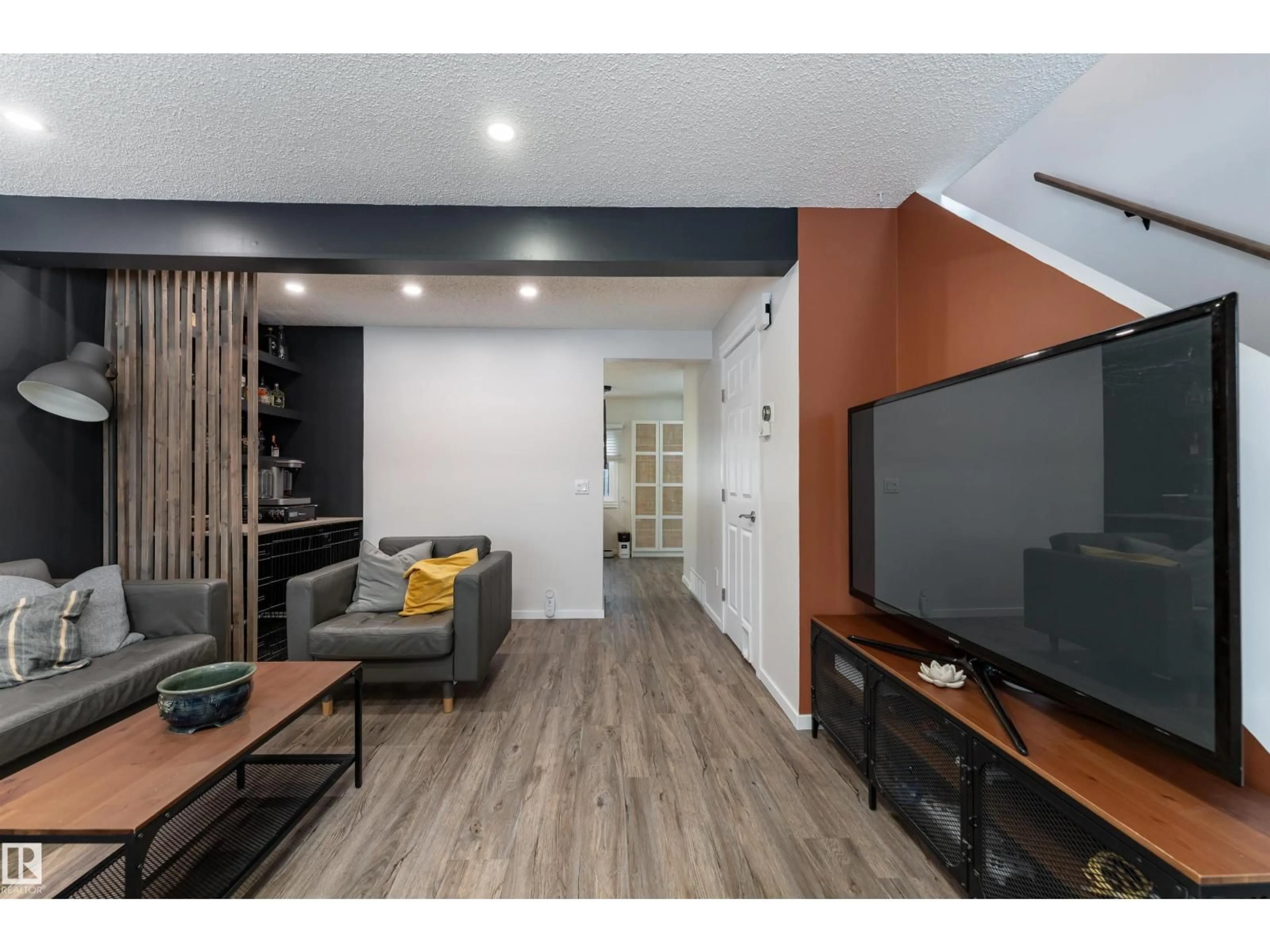 Unknown for 425 KIRKPATRICK CR, Edmonton Alberta T6L5C9