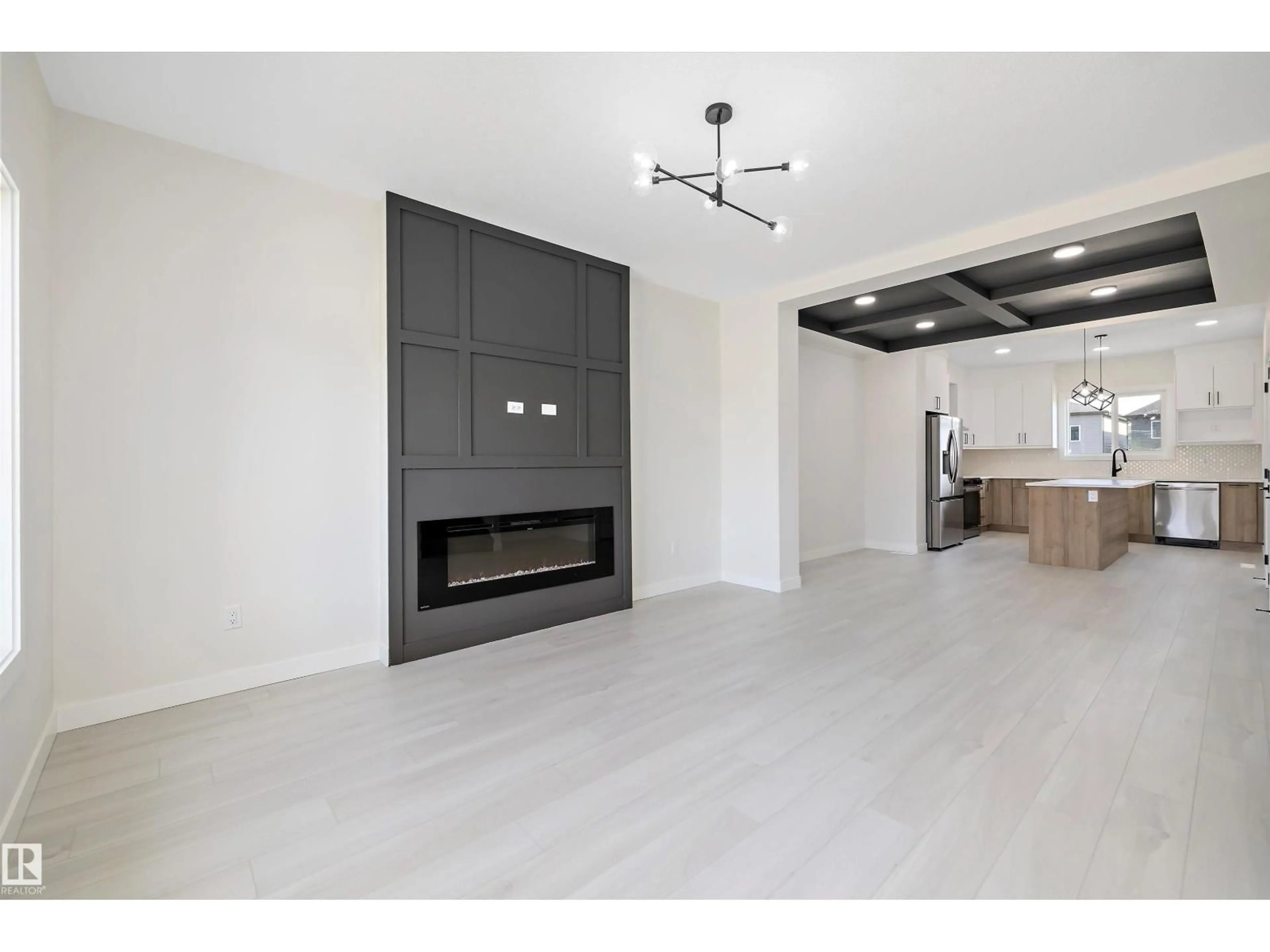 Unknown for 2113 CROSSBILL LN, Edmonton Alberta T5S0W3