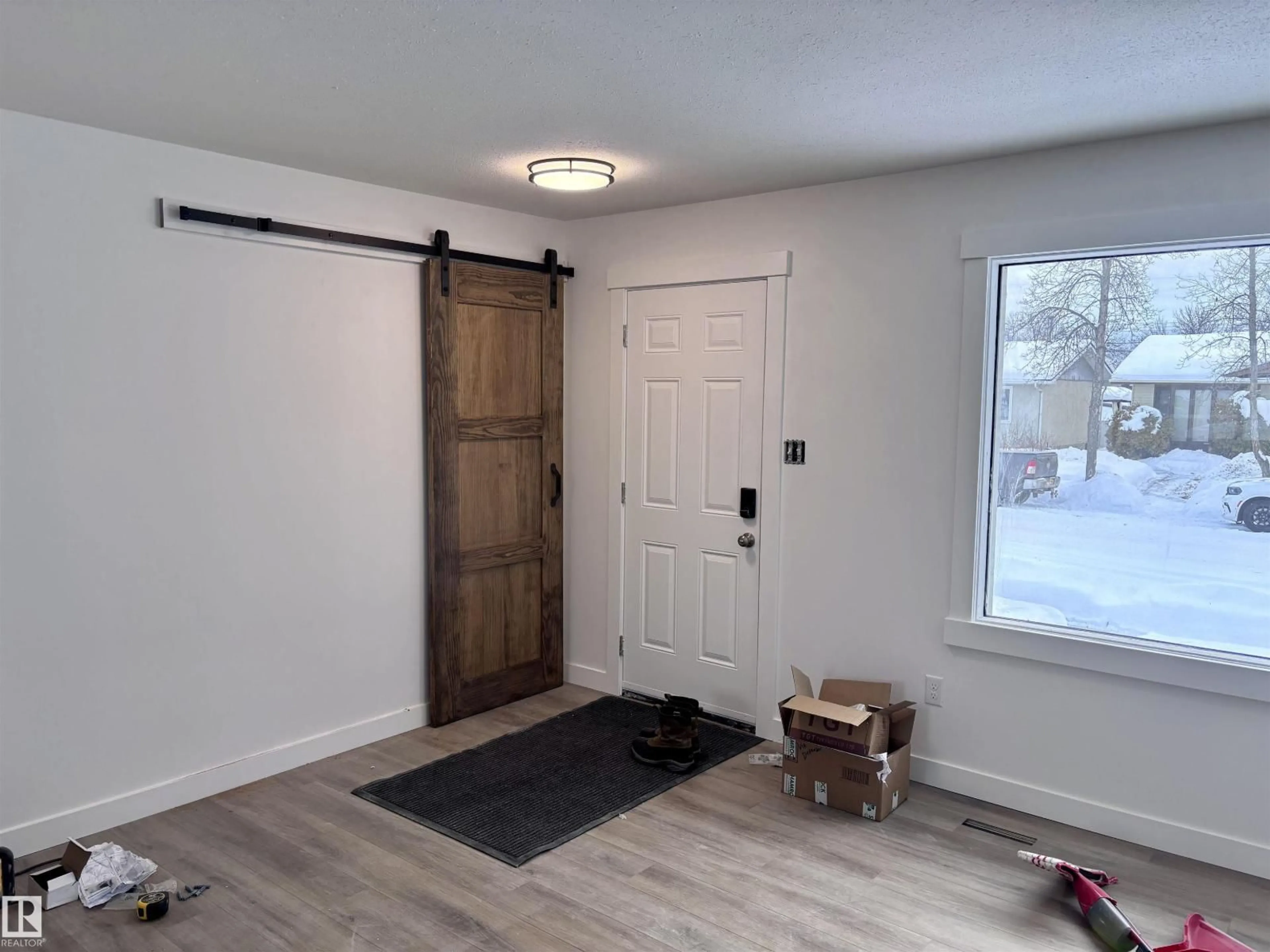 Indoor entryway for 4713 44 AV, Bonnyville Town Alberta T9N1N8