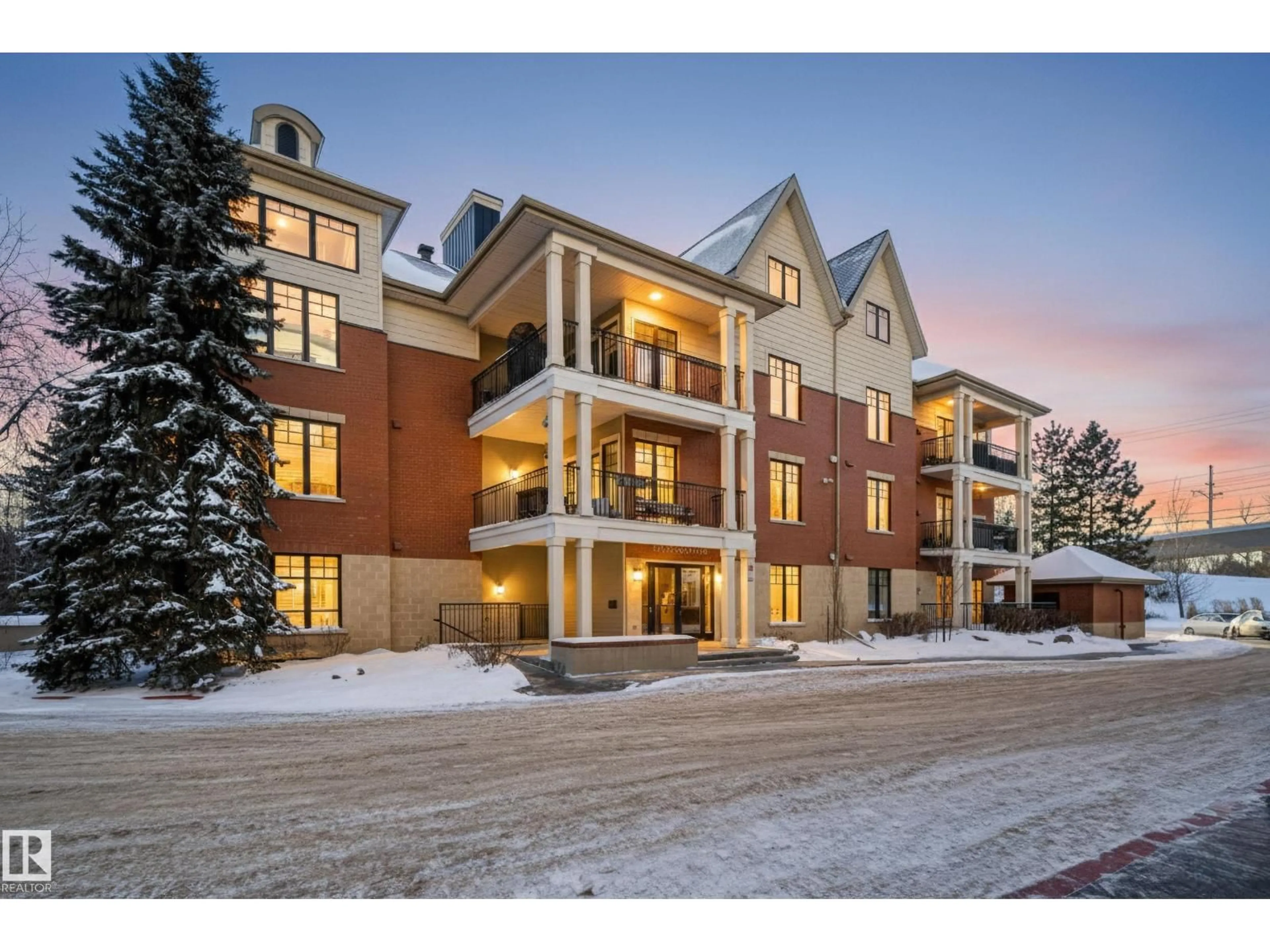 Unknown for #102 - 9803 96A ST, Edmonton Alberta T6A4A5