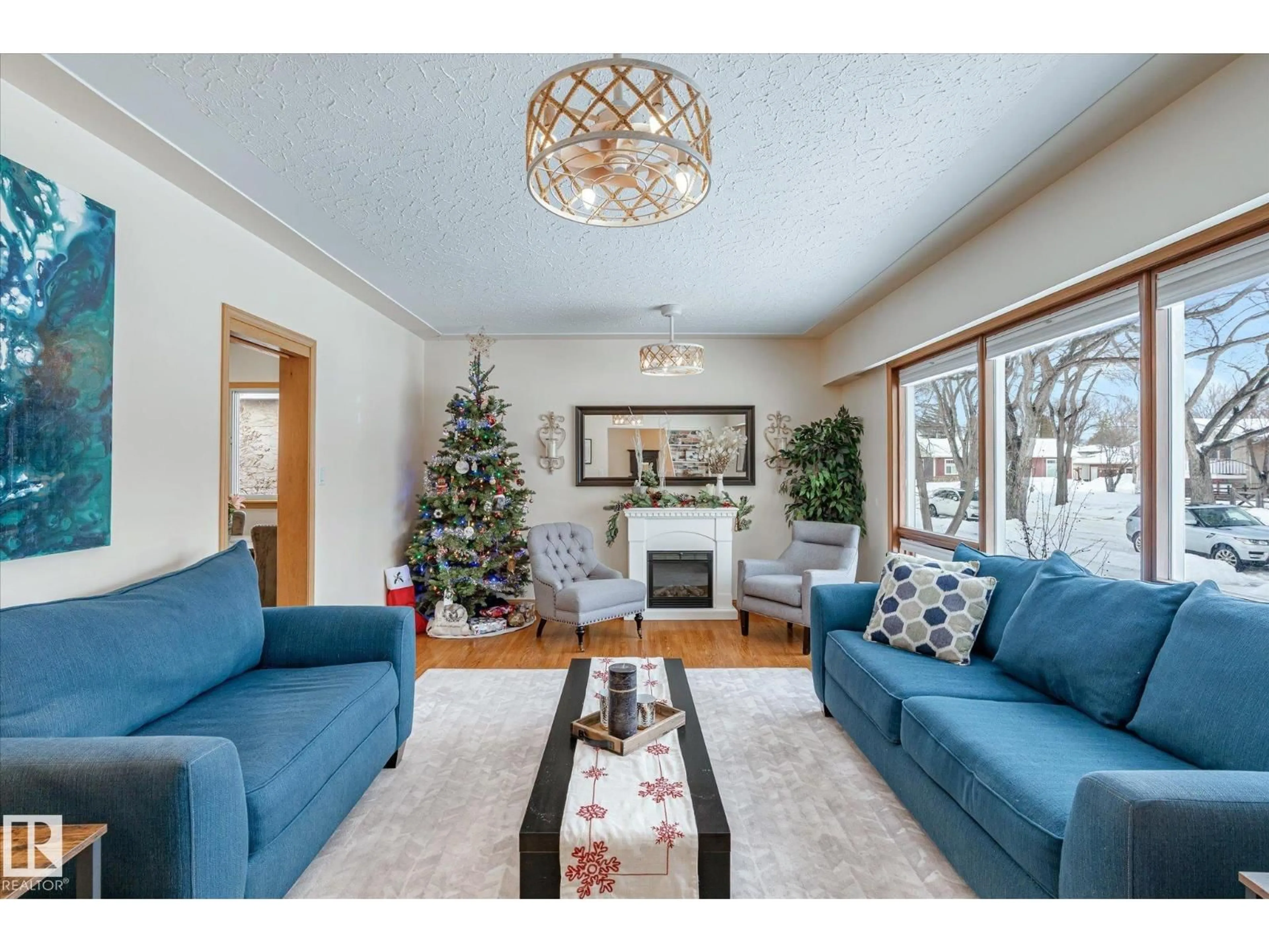 Living room with furniture, unknown for NW - 10332 78 ST, Edmonton Alberta T6A3E5