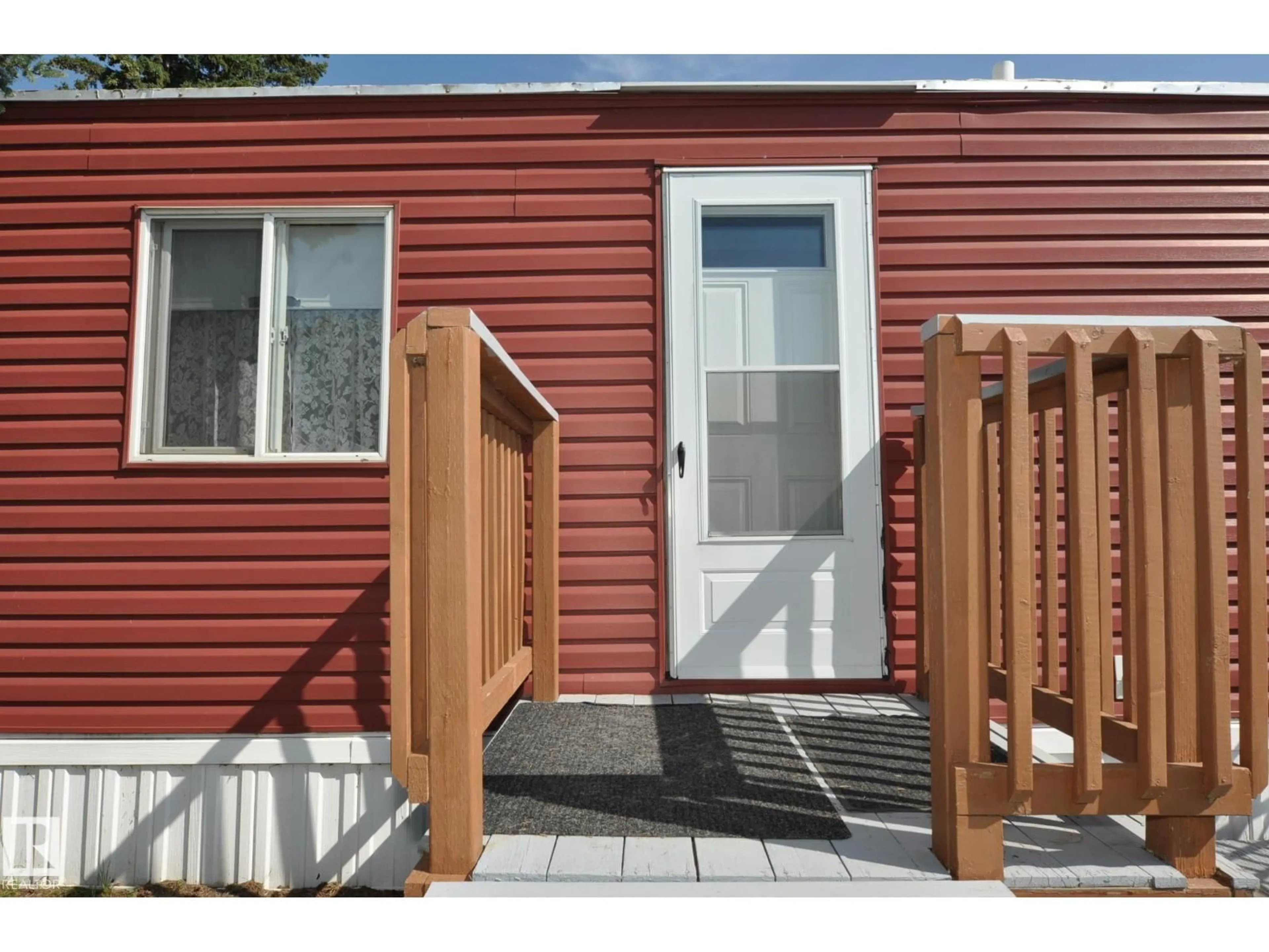 Unknown for 17 - 4839 47 ST, Gibbons Alberta T0A1N0