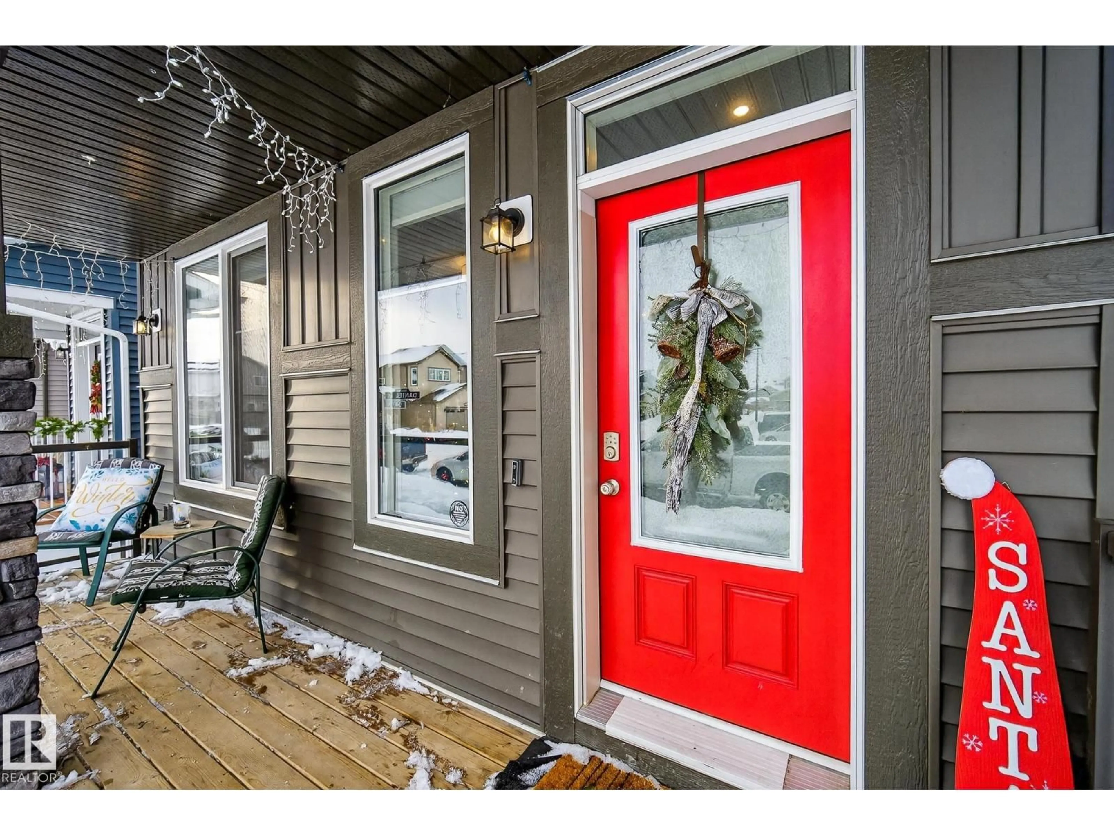 Indoor entryway for 8 DANIEL ST, Fort Saskatchewan Alberta T8L0X3