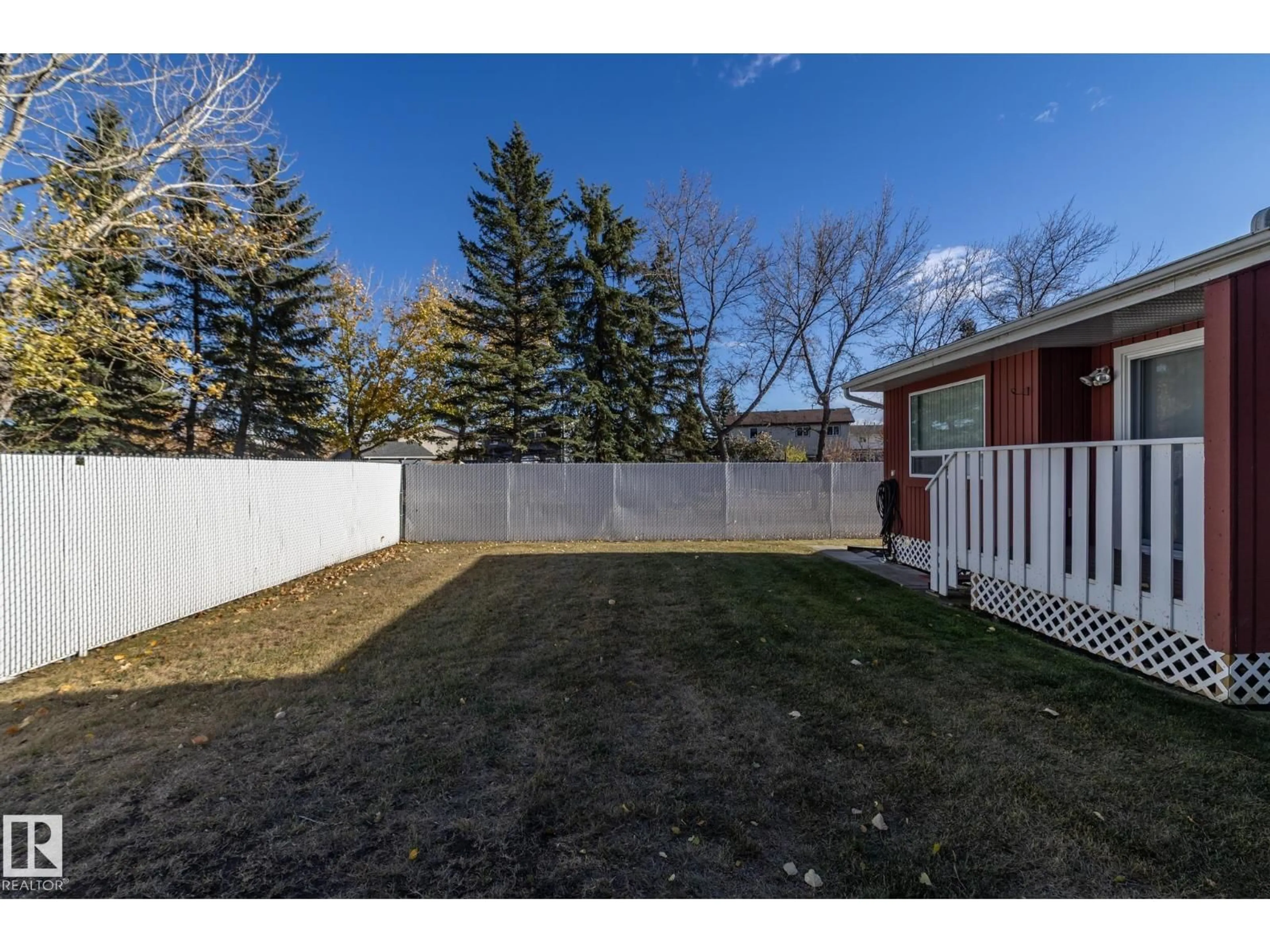 Unknown for 10656 BEAUMARIS RD, Edmonton Alberta T5X3N4