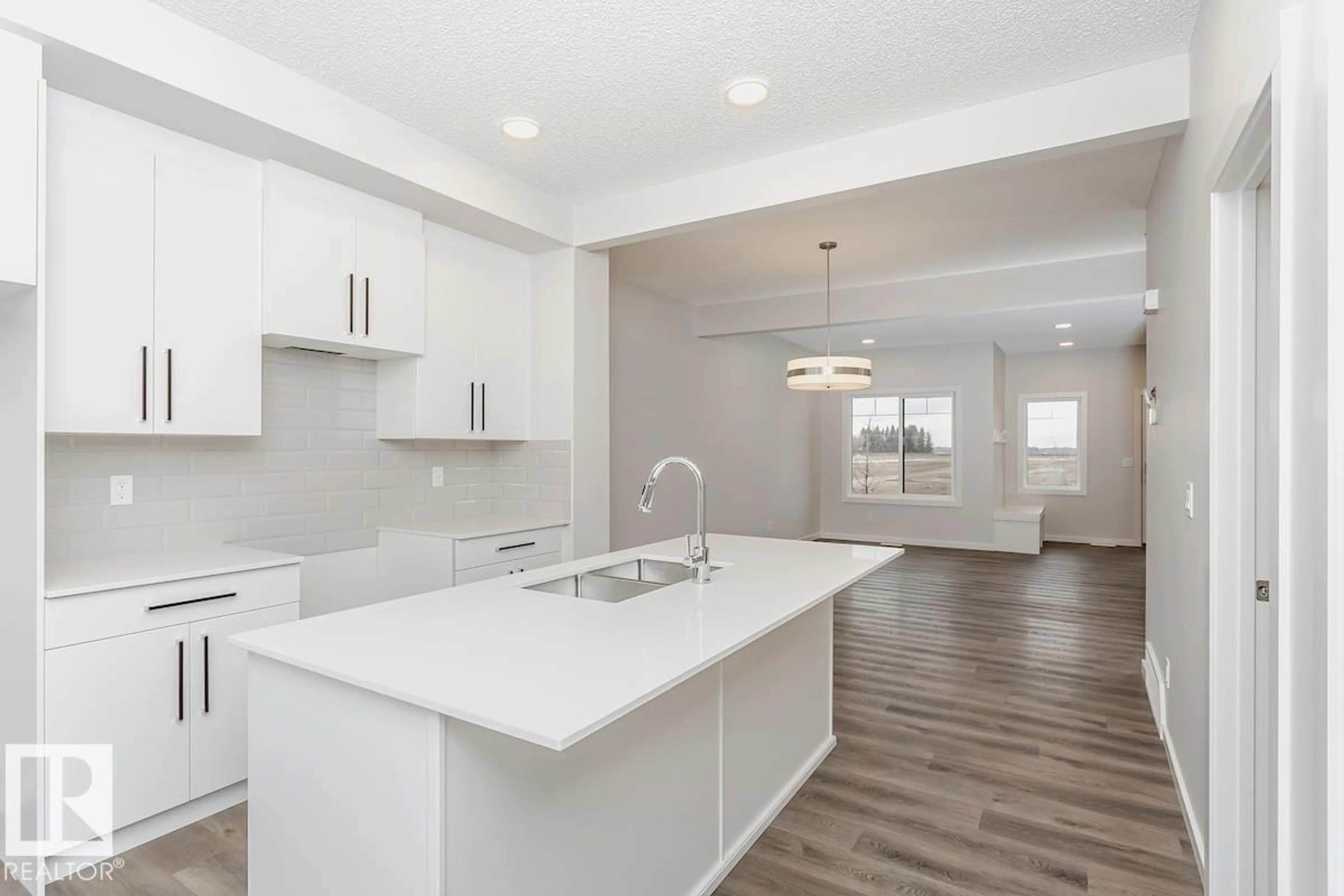 Open concept kitchen, unknown for 326 HAWTHORN WY, Leduc Alberta T9E0K1
