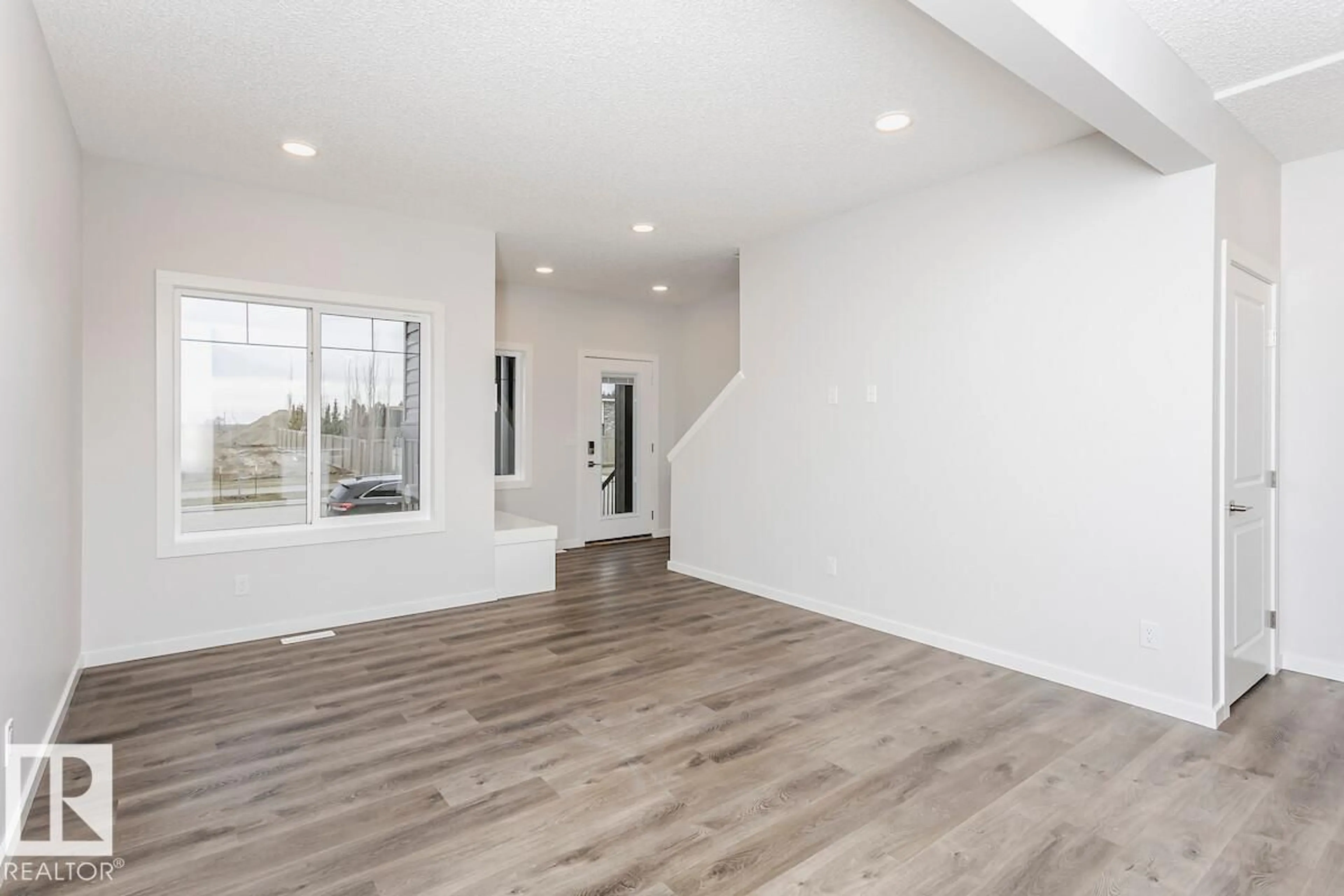 A pic of a room for 326 HAWTHORN WY, Leduc Alberta T9E0K1