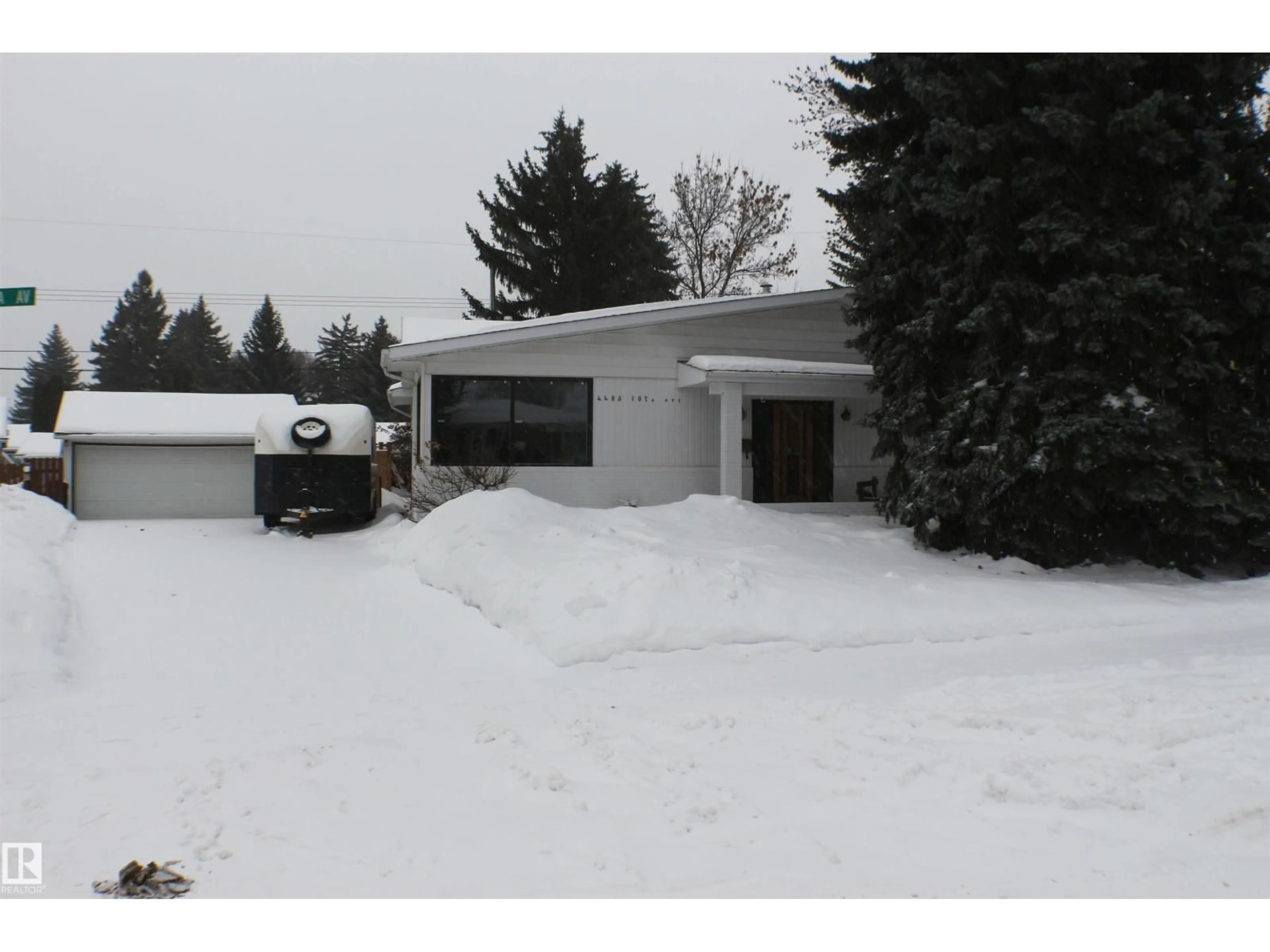 Unknown for 4403 107A AV, Edmonton Alberta T6A1M7