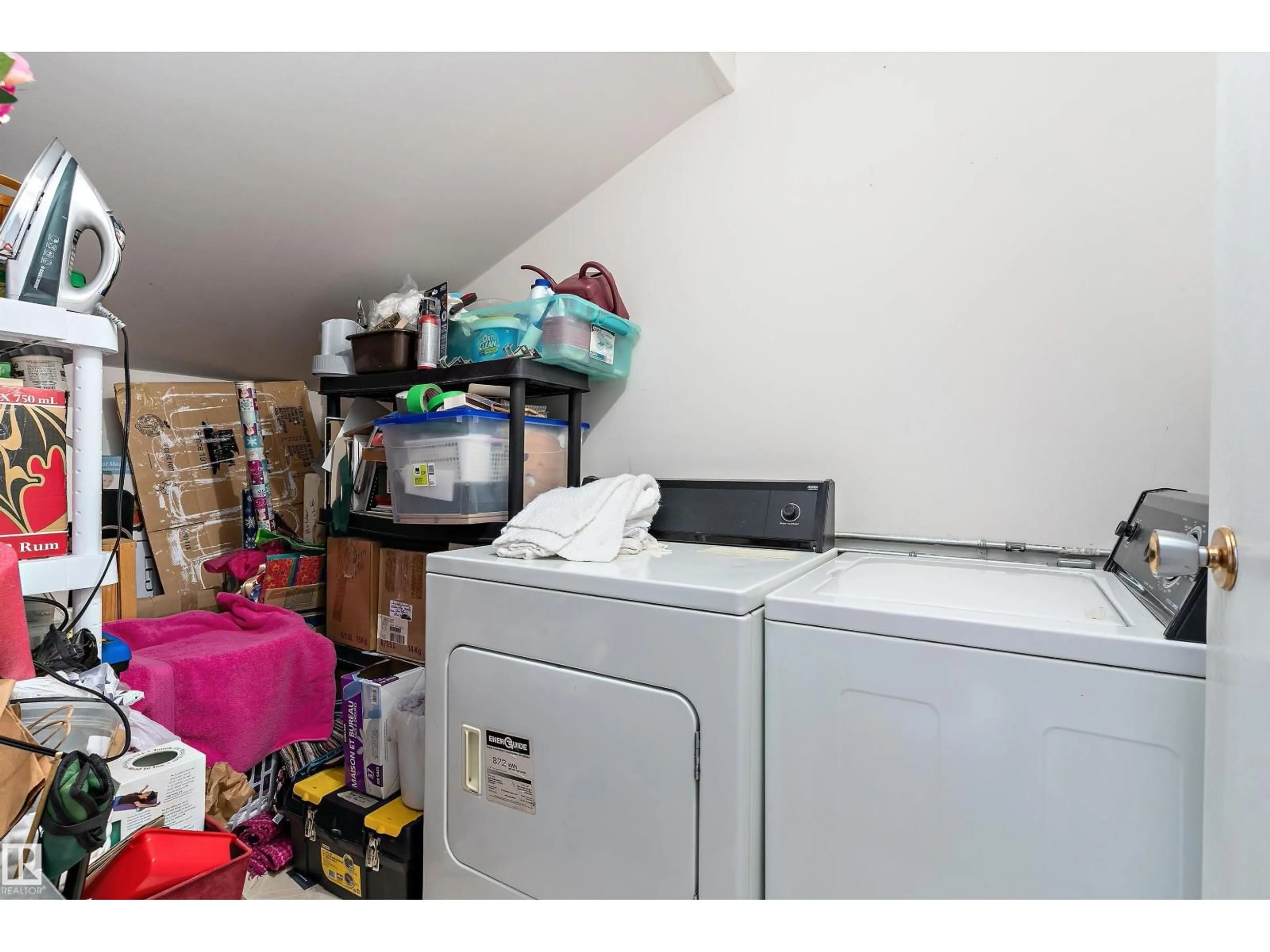 Laundry room for 32 - 305 ALPINE PL, St. Albert Alberta T8N3Y2
