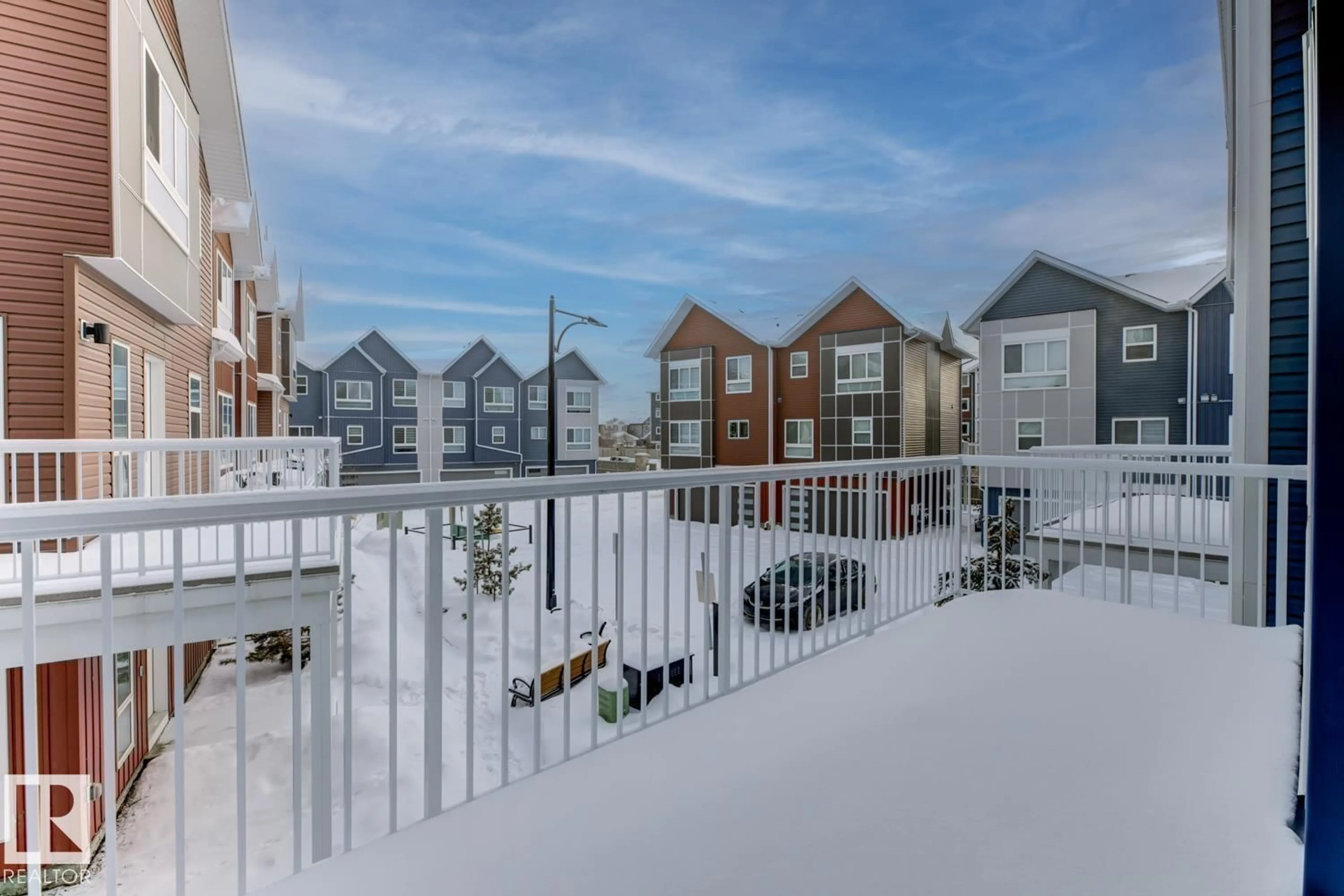 Unknown for 979 - 38 CRYSTALLINA NERA WY, Edmonton Alberta T5Z0S3