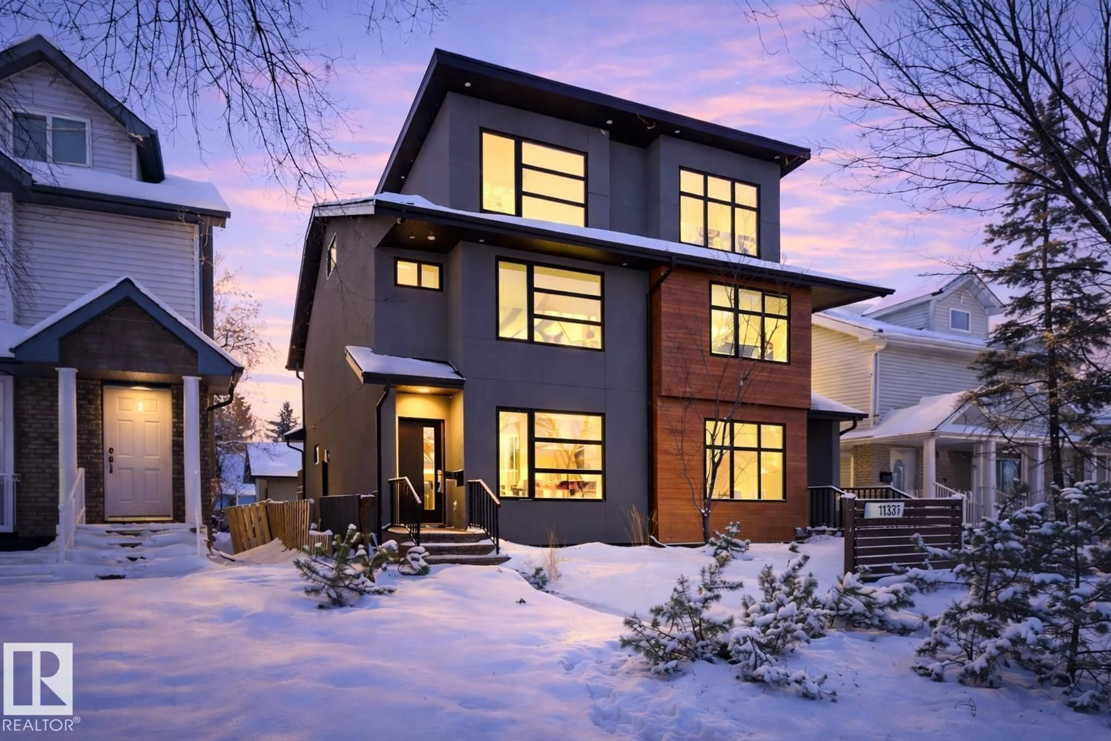 Home with brick exterior material, street for 11333 76 AV, Edmonton Alberta T6G0K3