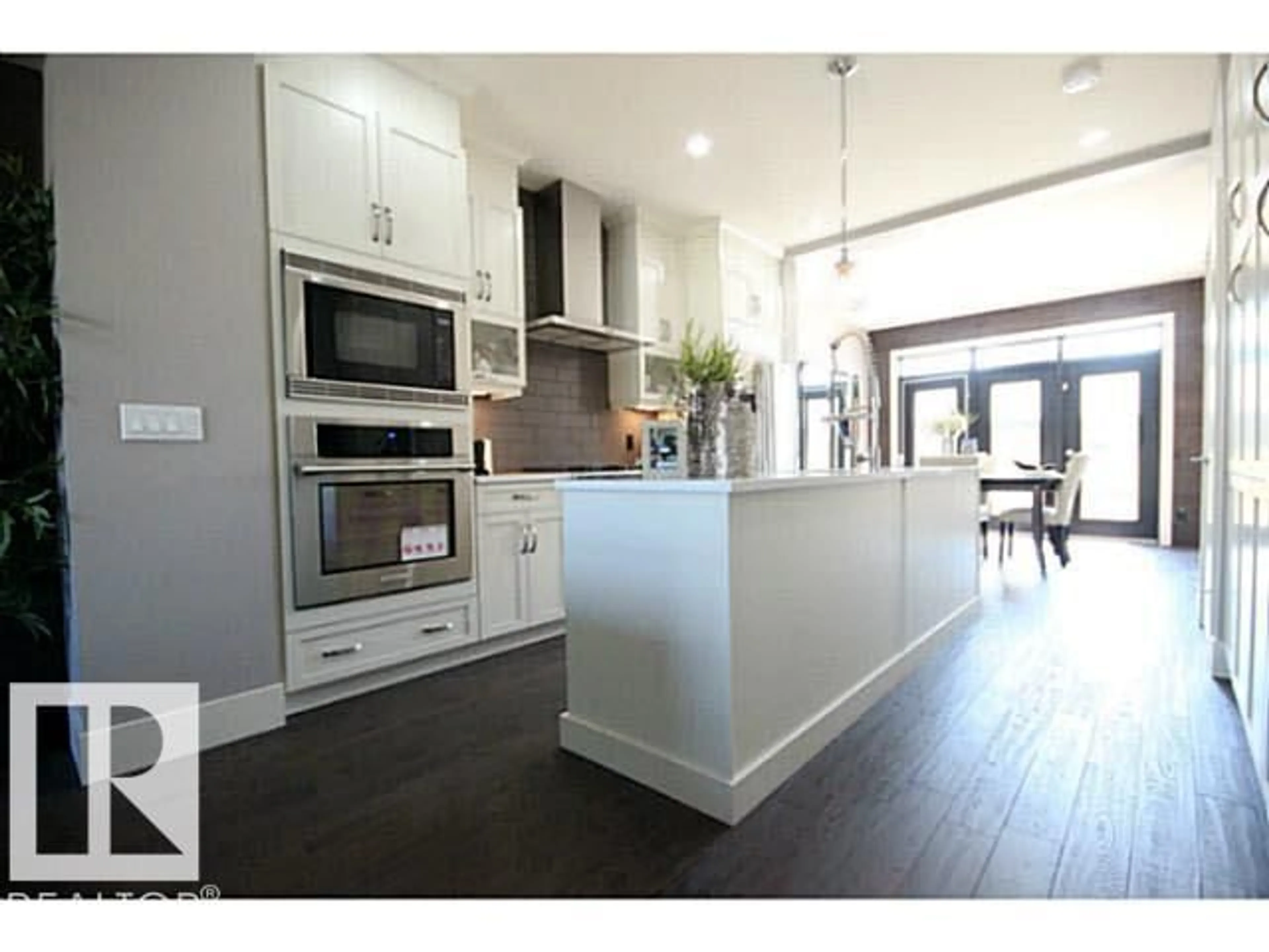 Open concept kitchen, unknown for 11333 76 AV, Edmonton Alberta T6G0K3