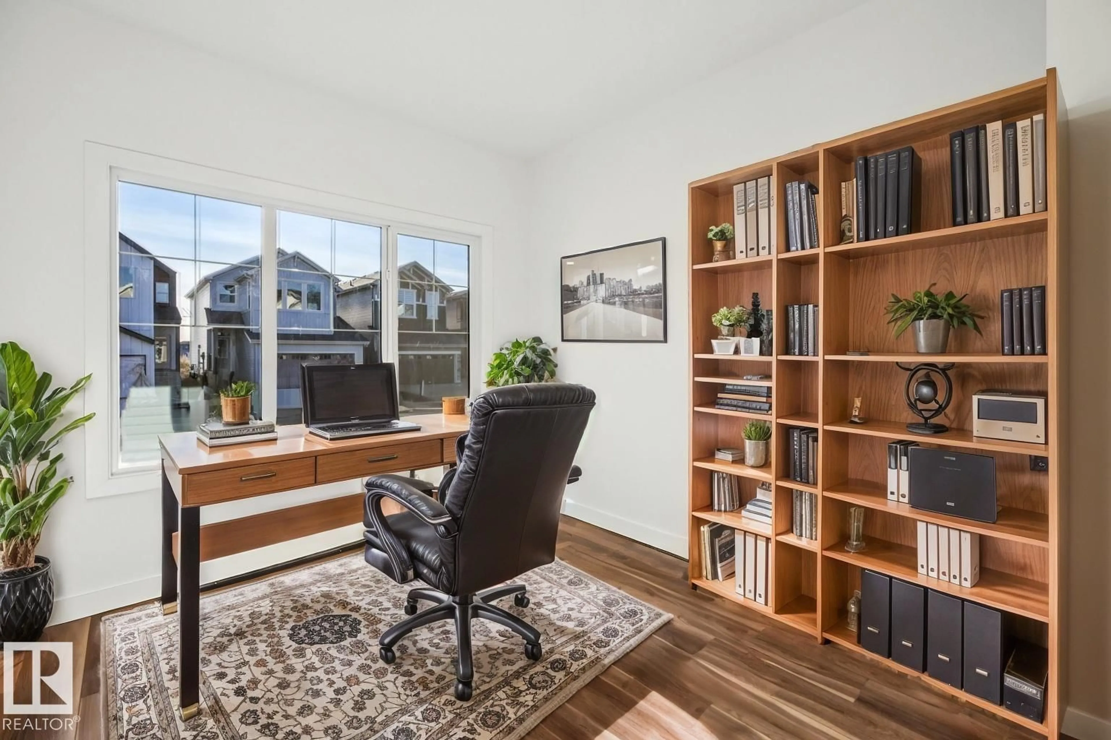 A pic of a room for 18936 28 AV, Edmonton Alberta T6M1M1