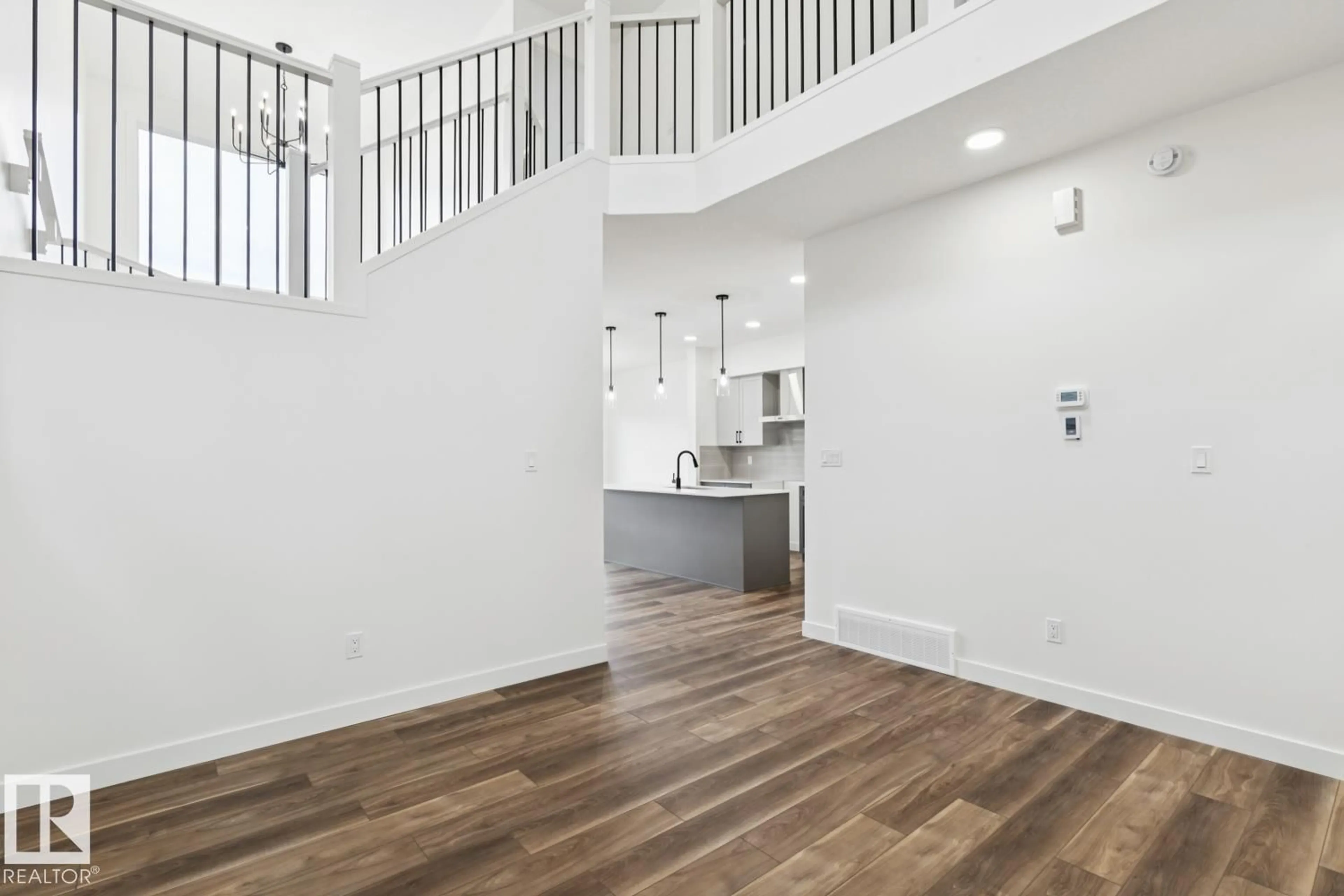 A pic of a room for 1519 11 AV, Edmonton Alberta T6T2W4