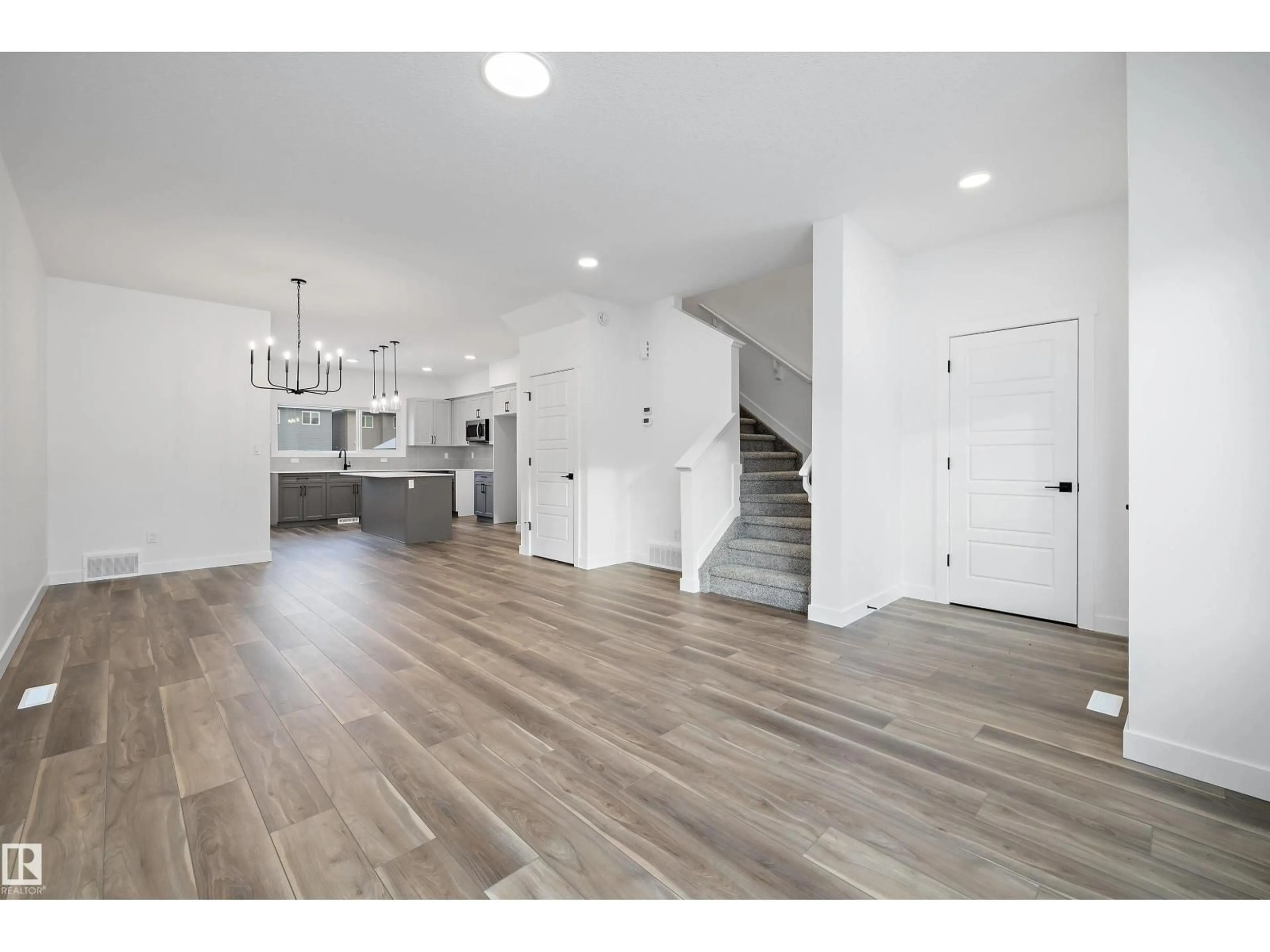 Unknown for NW - 18924 28 AV, Edmonton Alberta T6M3H9