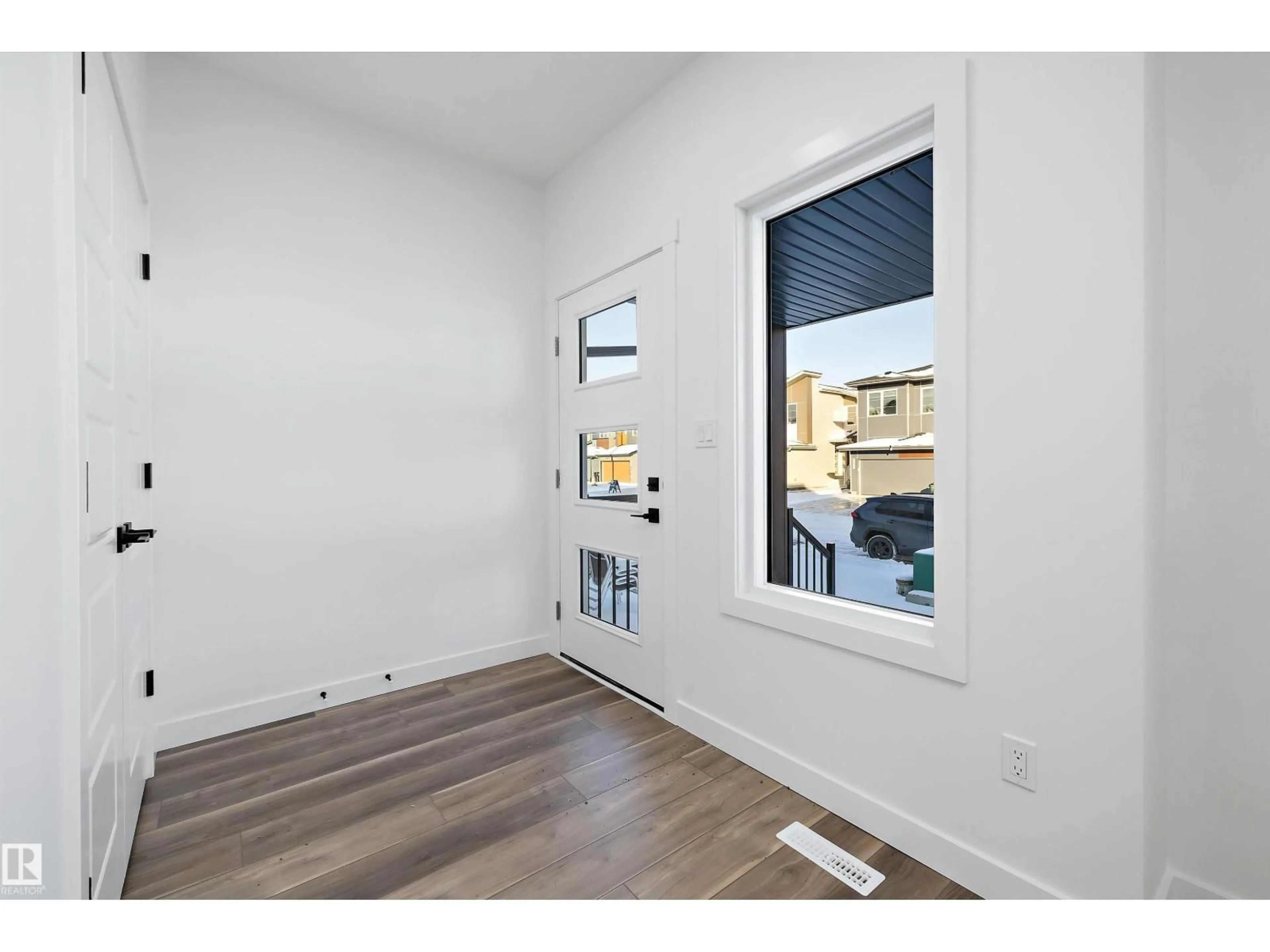 Indoor entryway for NW - 2020 191 ST, Edmonton Alberta T6M3E8