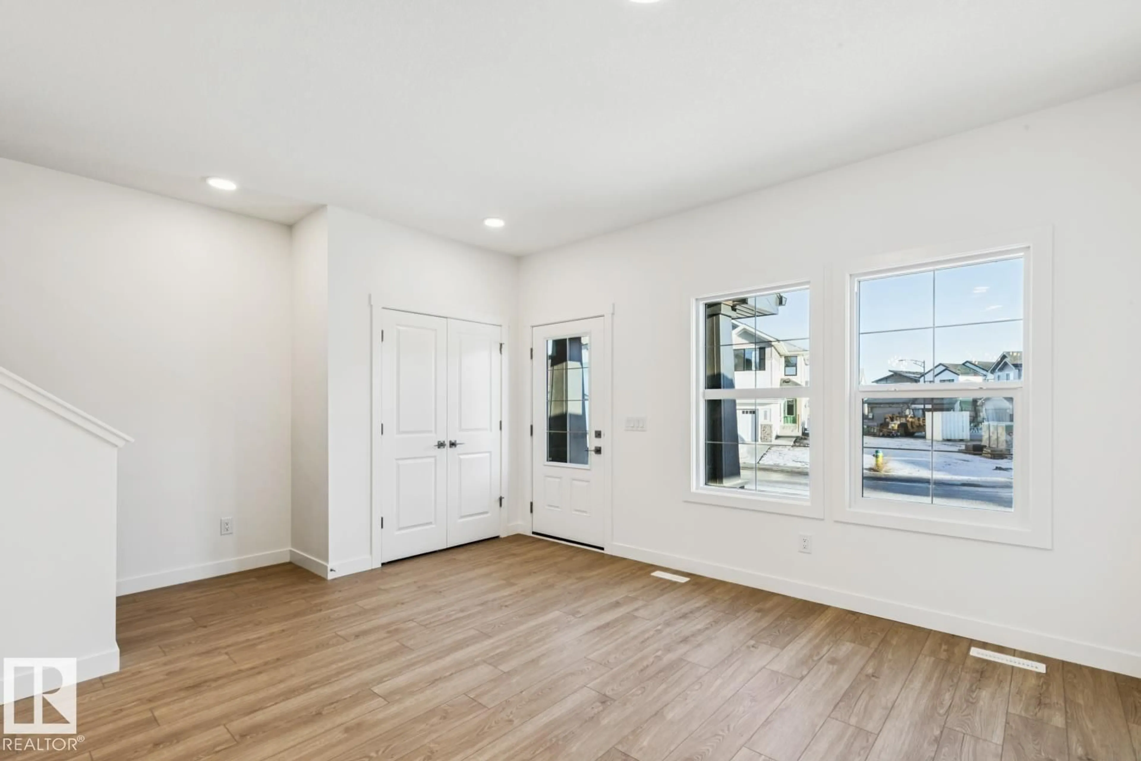 A pic of a room for 4570 WARBLER LOOP, Edmonton Alberta T5S0W9