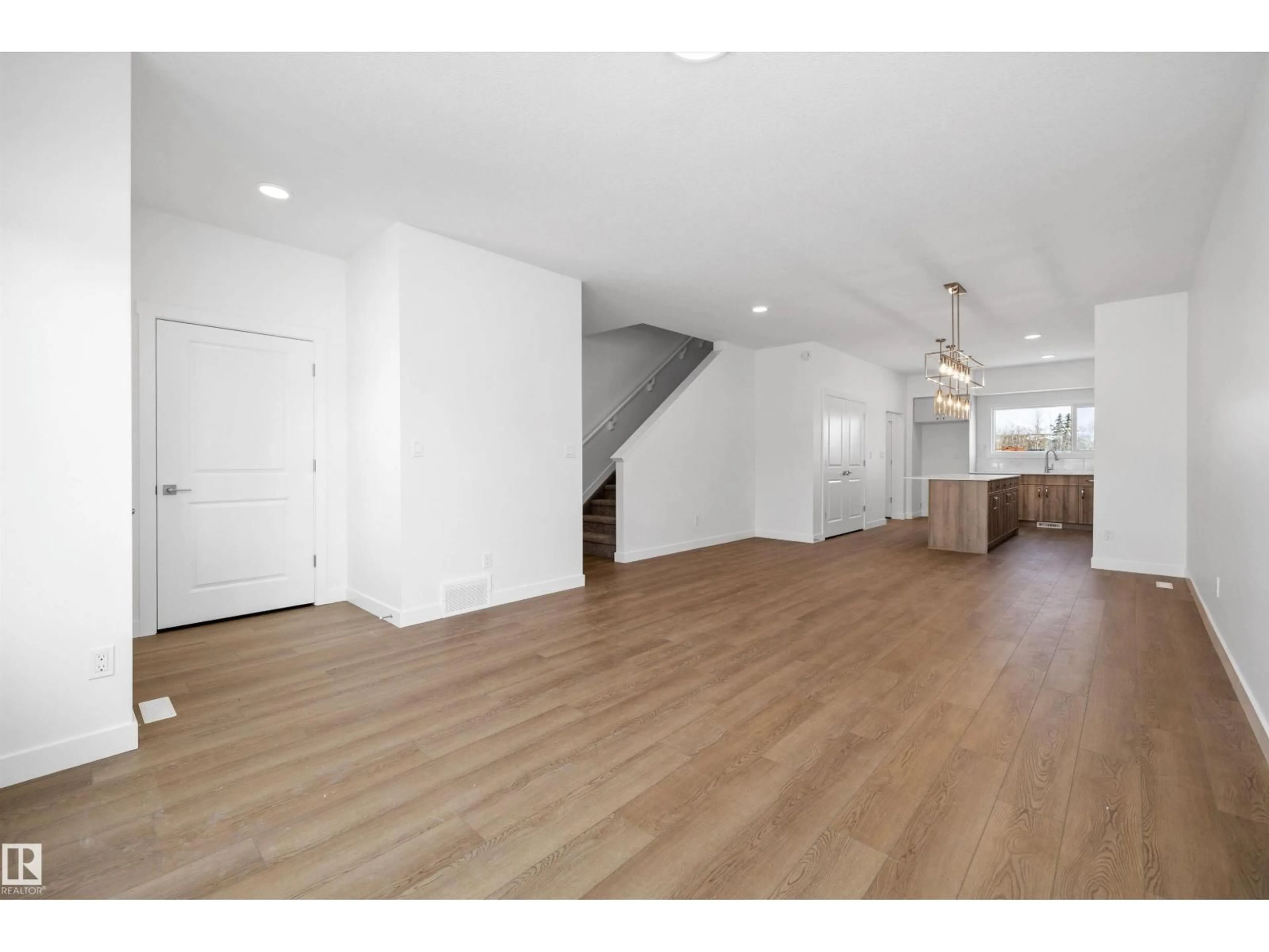 Unknown for NW - 18123 85 ST, Edmonton Alberta T5Z0G6