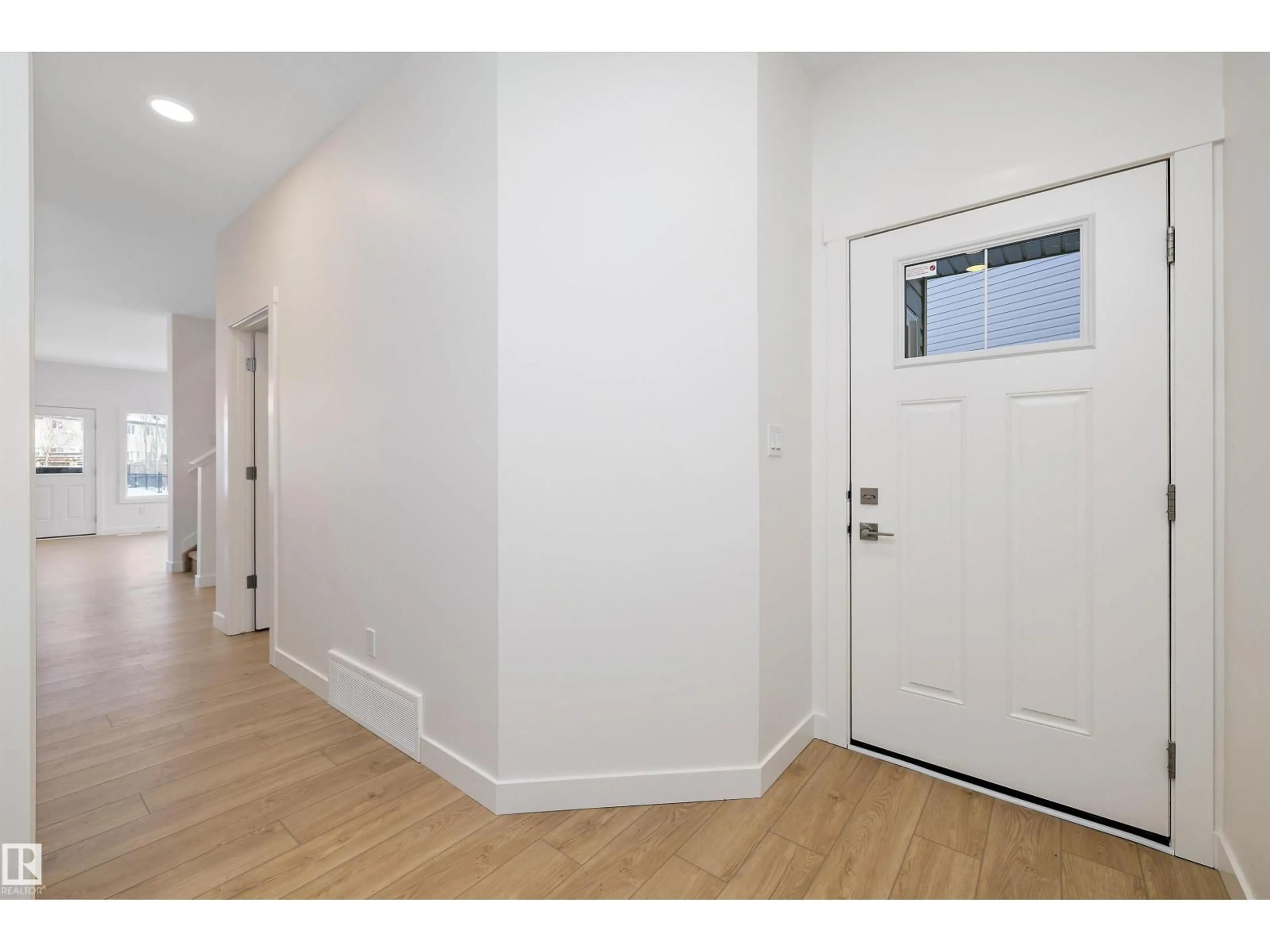 Indoor entryway for NW - 17553 62A ST, Edmonton Alberta T5Y4H3