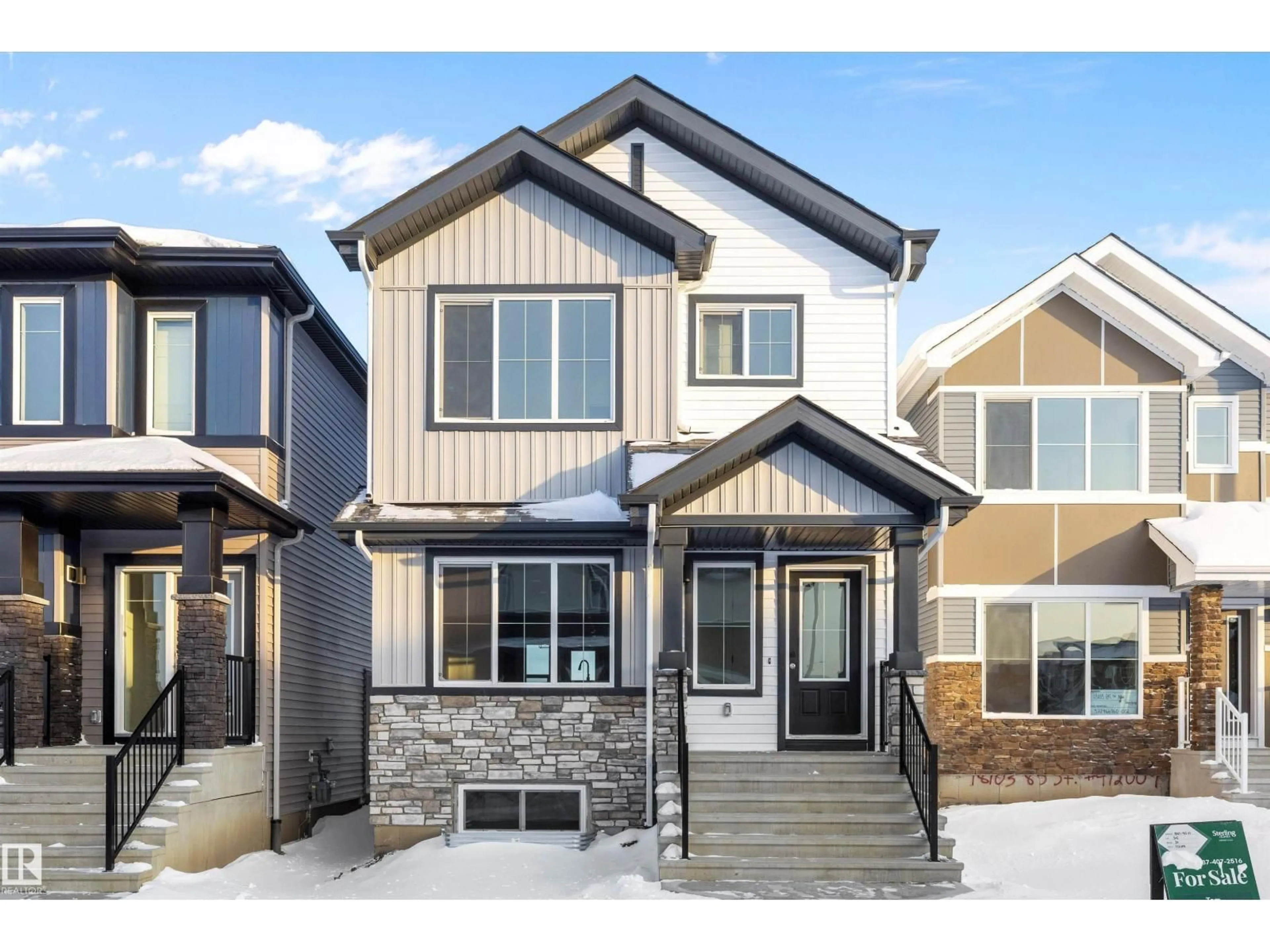 Home with vinyl exterior material, street for NW - 18107 85 ST, Edmonton Alberta T5Z0X1