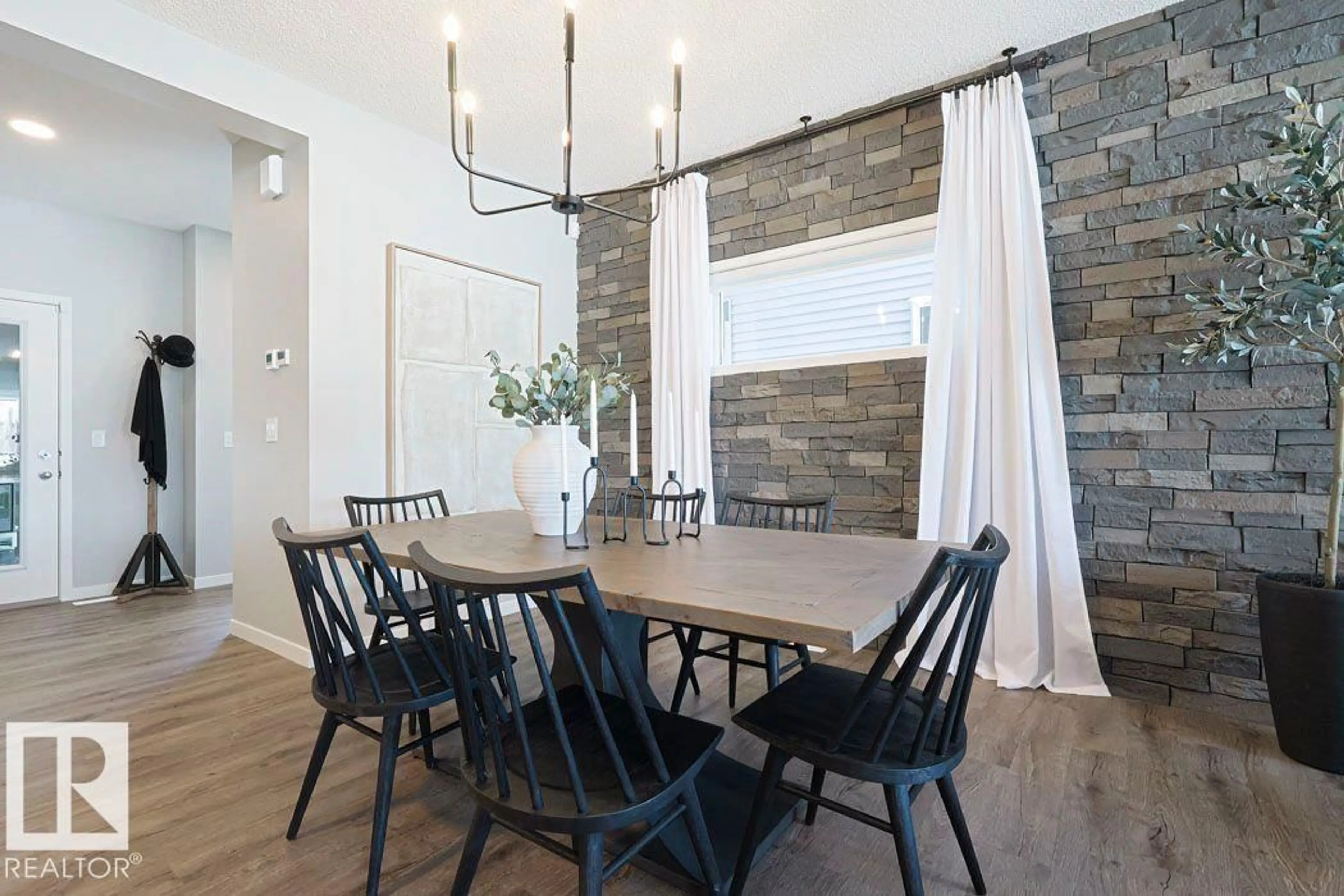 Dining room, unknown for 20 EMERALD WAY, Spruce Grove Alberta T7X2Y4