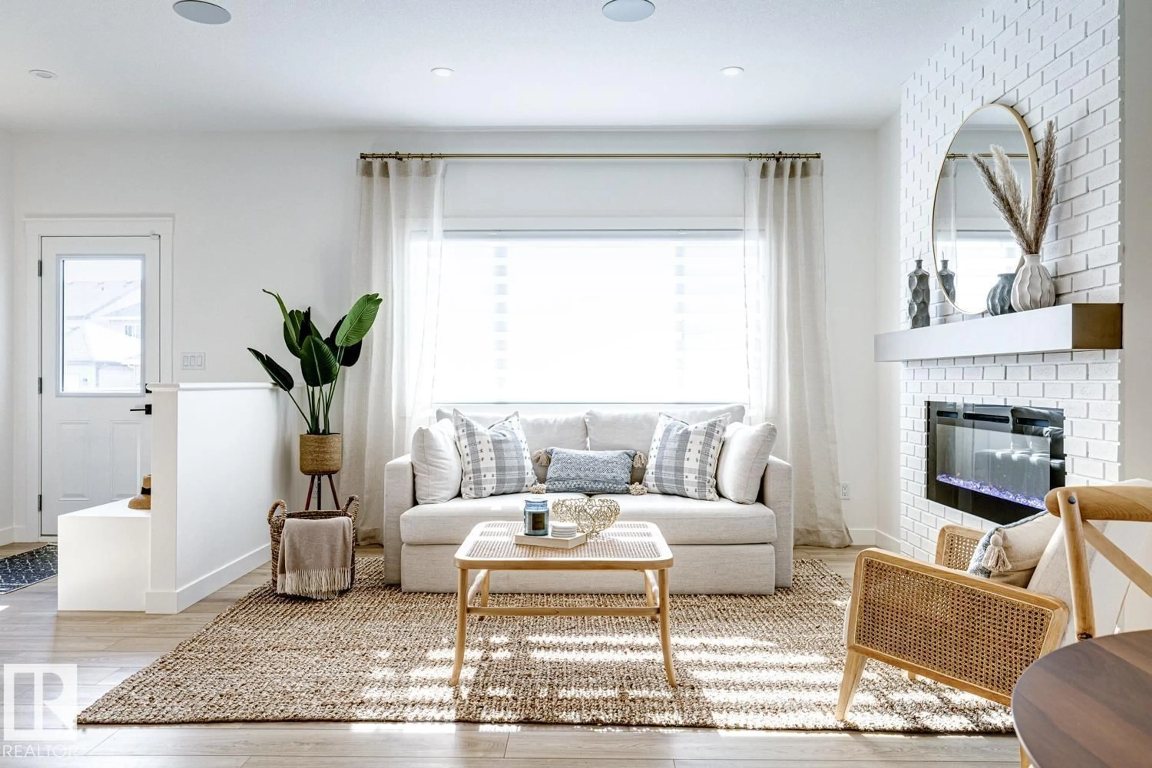 Living room with furniture, unknown for 301 JUNIPER CV, Leduc Alberta T9E1S7