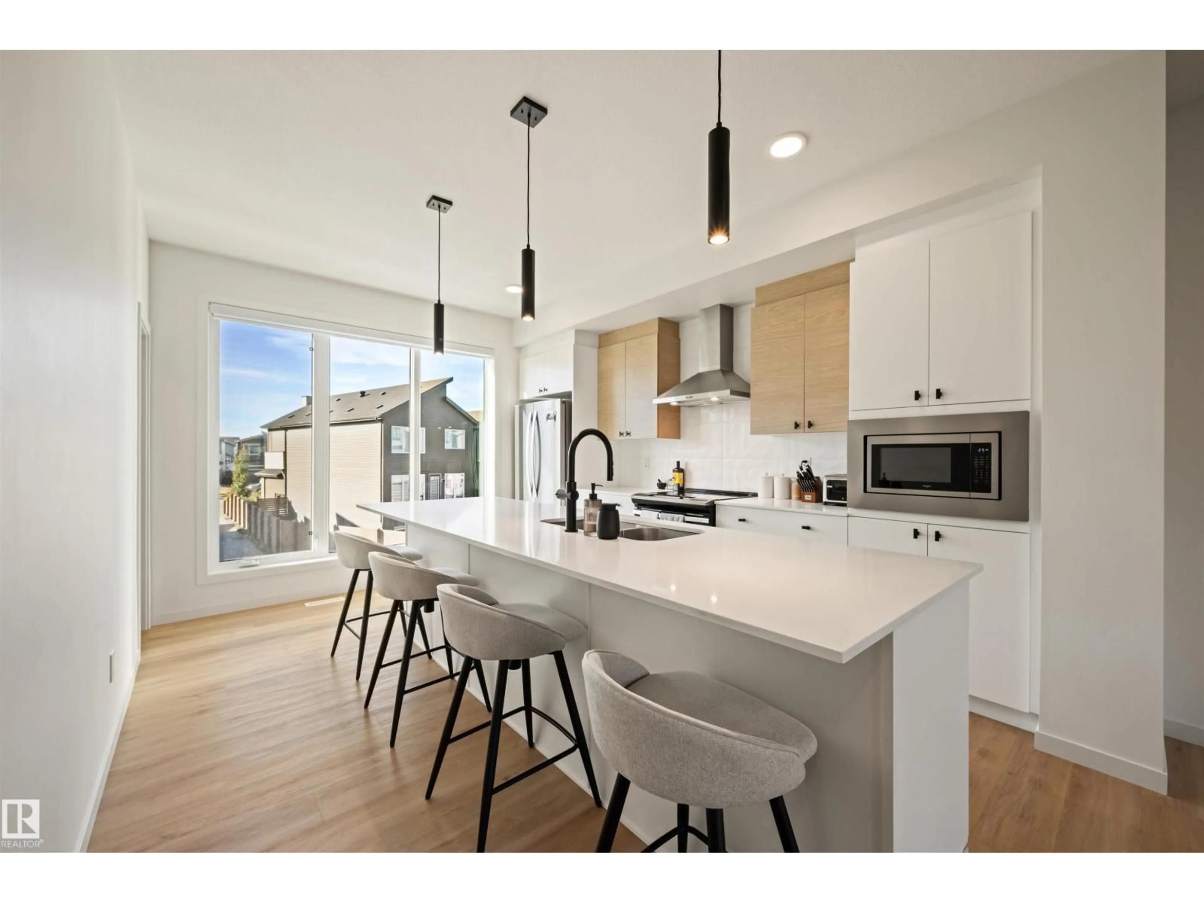Open concept kitchen, unknown for SW - 459 39 ST, Edmonton Alberta T6X2X9