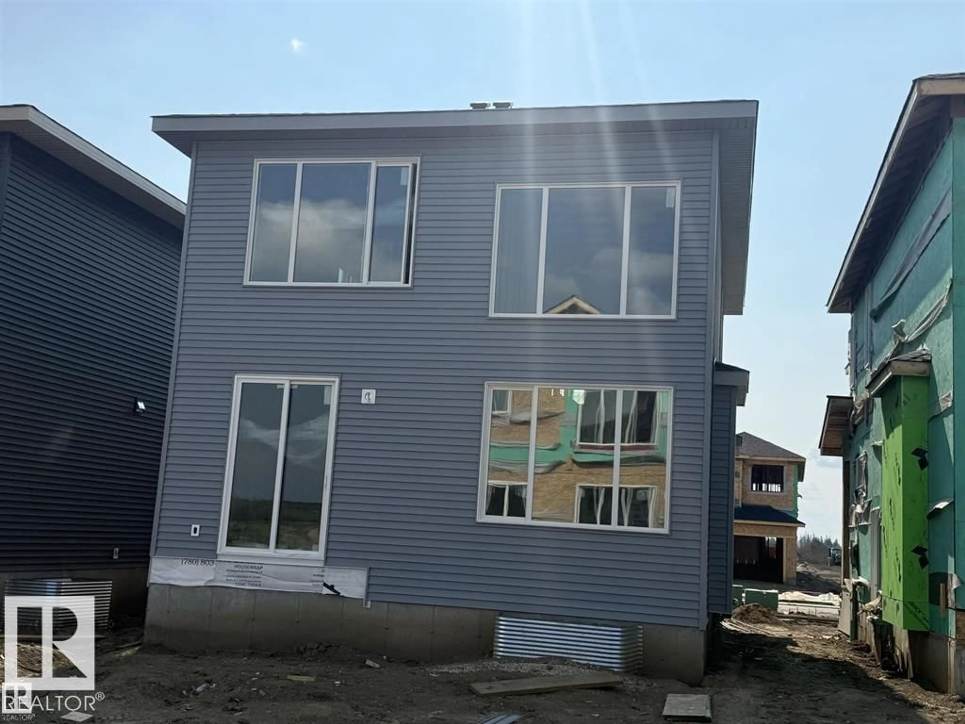 Home with vinyl exterior material, building for 19 ROSA CR, St. Albert Alberta T8N7Y4