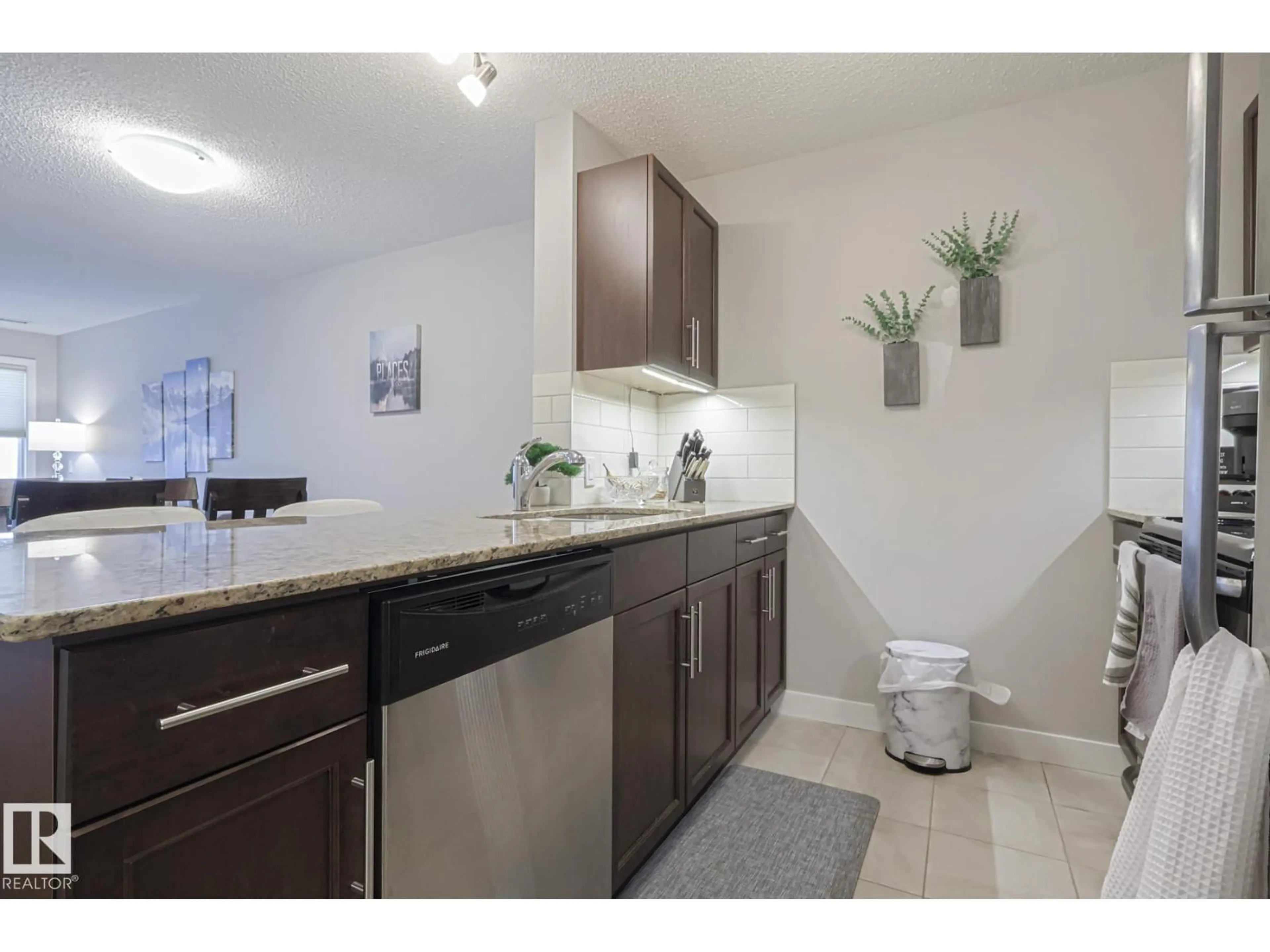 Unknown for 2 - 1313 AUGUSTINE CR, Sherwood Park Alberta T8H0X8