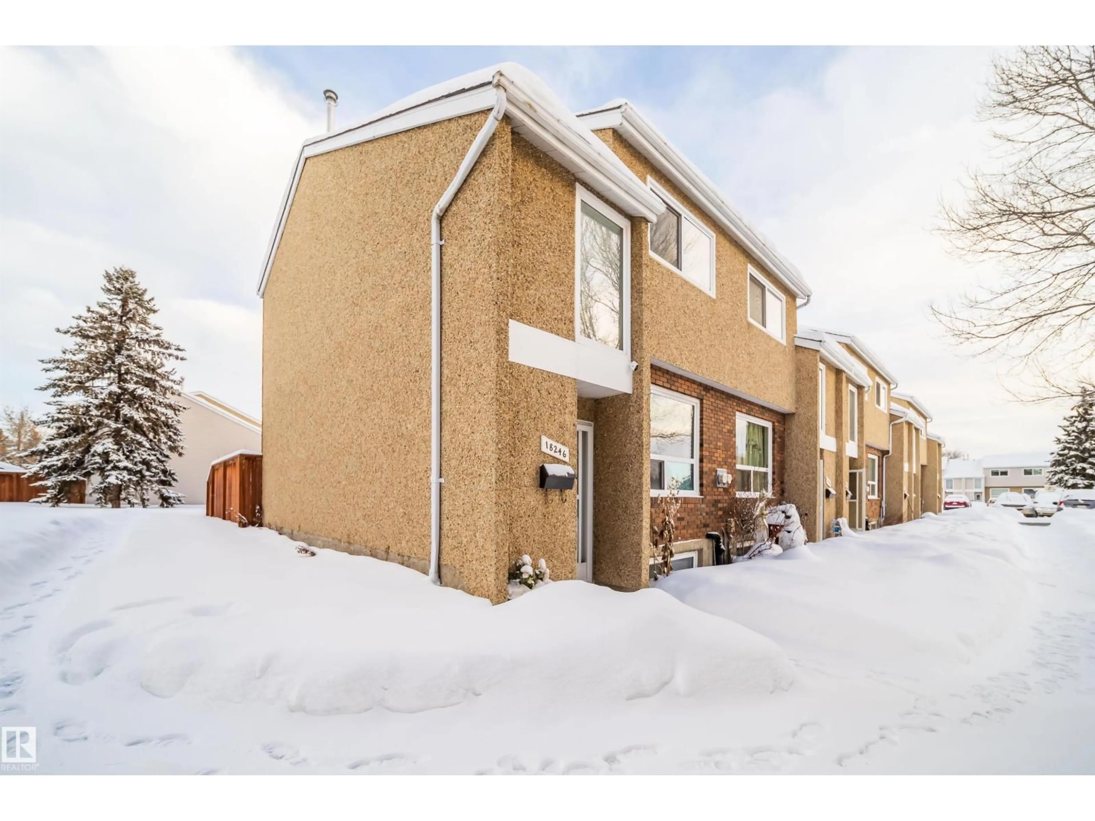 Unknown for 18246 91 AV, Edmonton Alberta T5T1T6