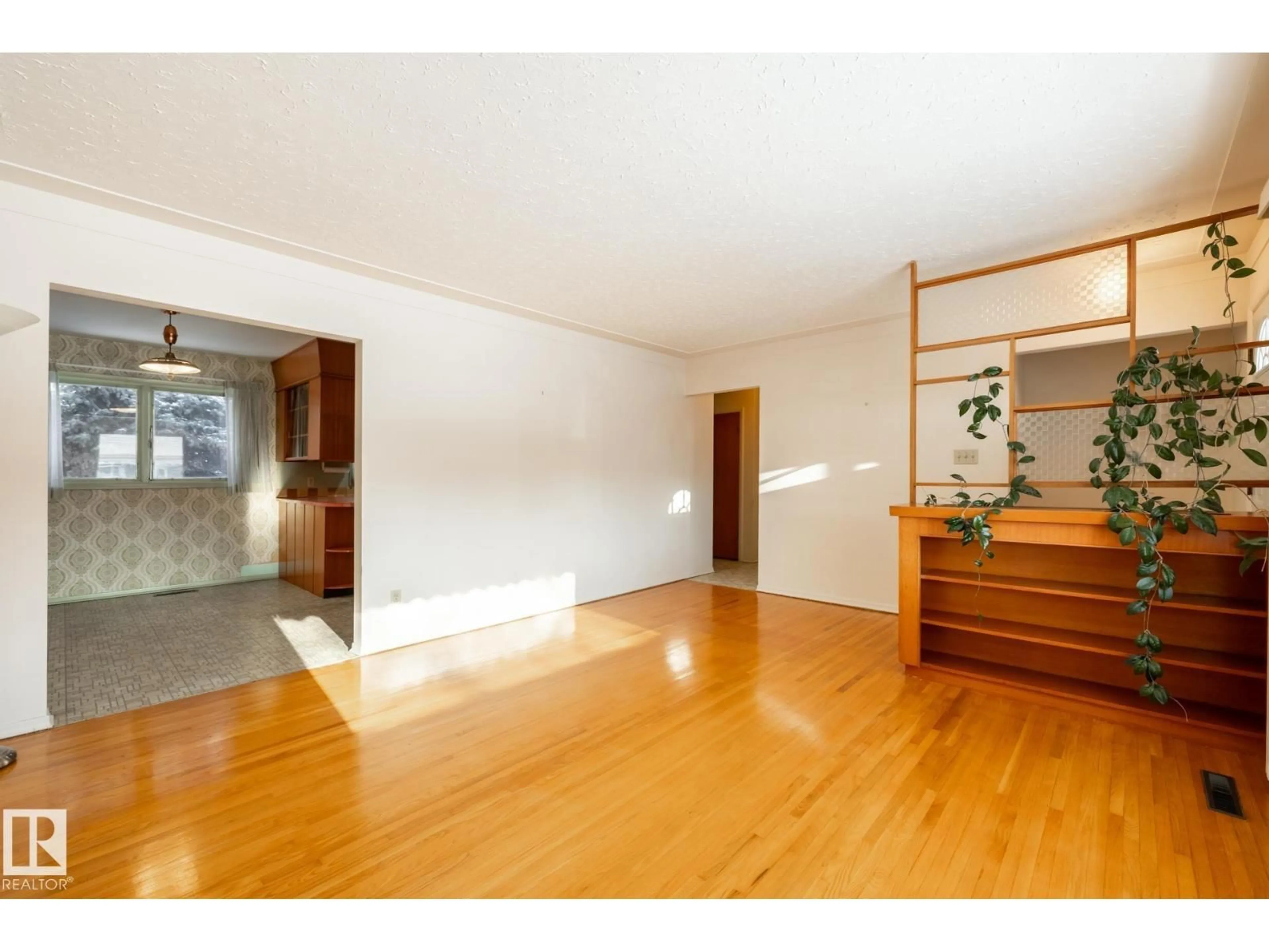 Unknown for NW - 4842 116 AV, Edmonton Alberta T5W0X6