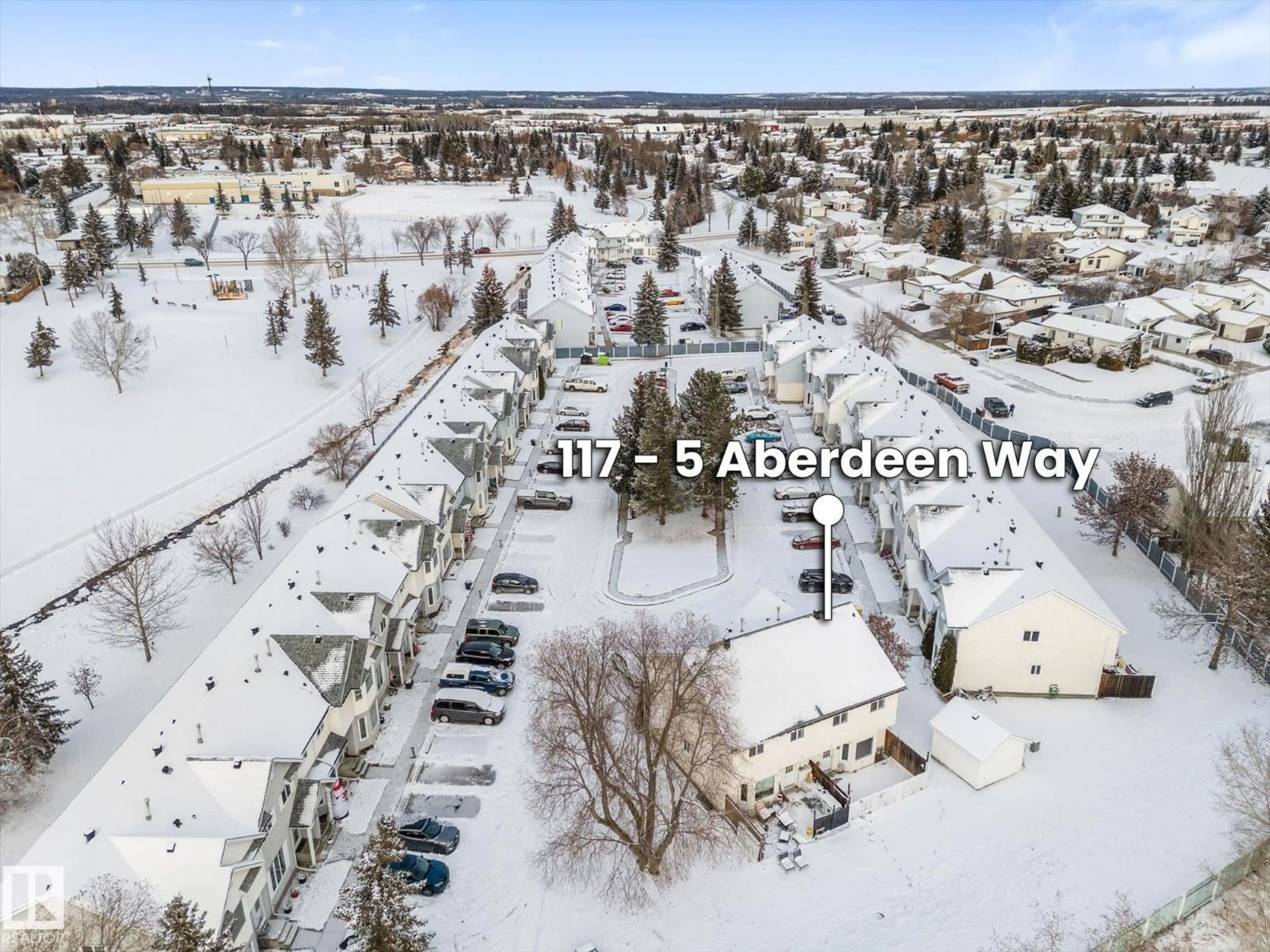 A pic from outside/outdoor area/front of a property/back of a property/a pic from drone, street for 5 - 117 ABERDEEN WY, Stony Plain Alberta T7Z1N1