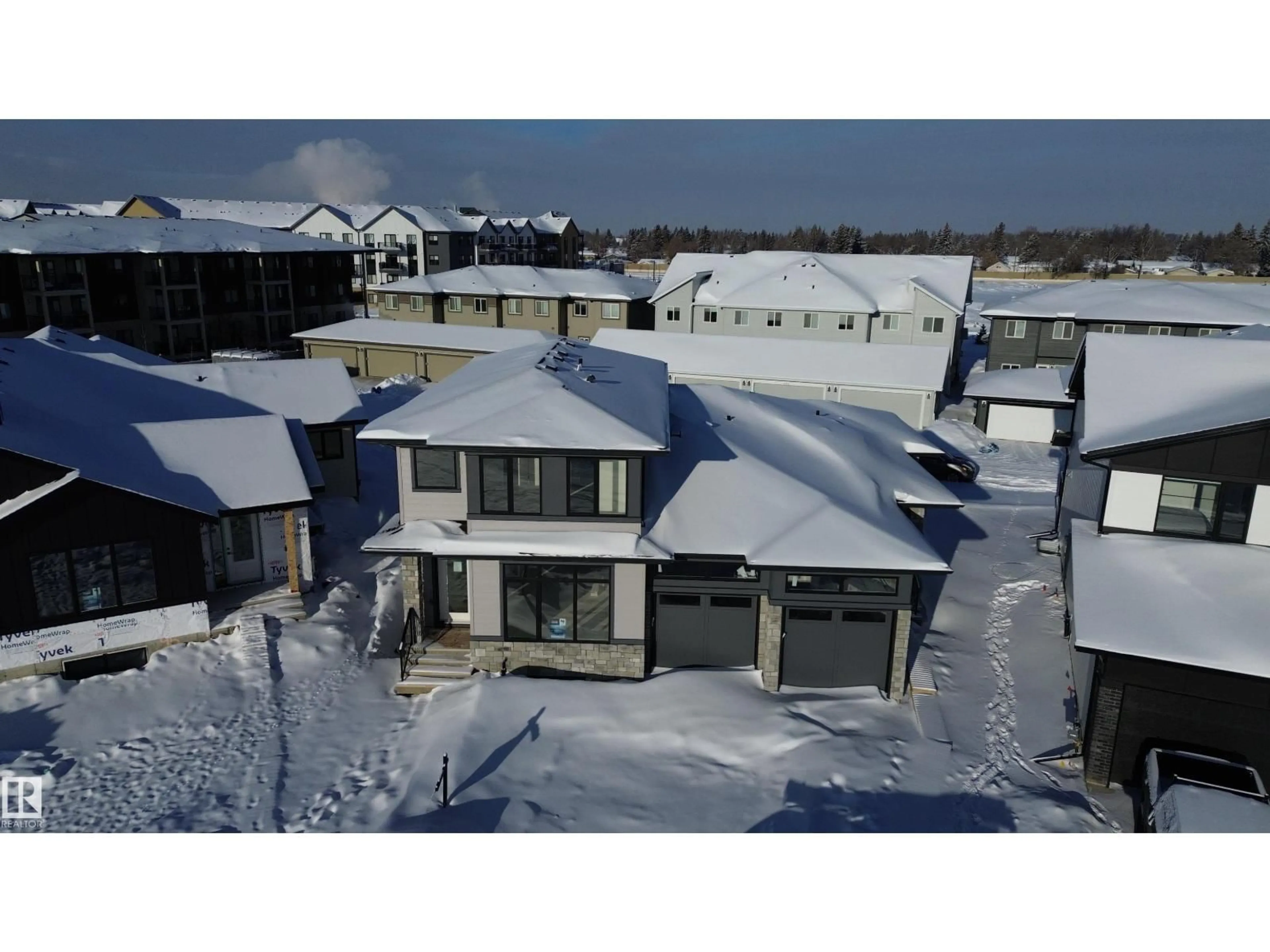 A pic from outside/outdoor area/front of a property/back of a property/a pic from drone, unknown for 97 NEWBURY CI, Sherwood Park Alberta T8B0E8