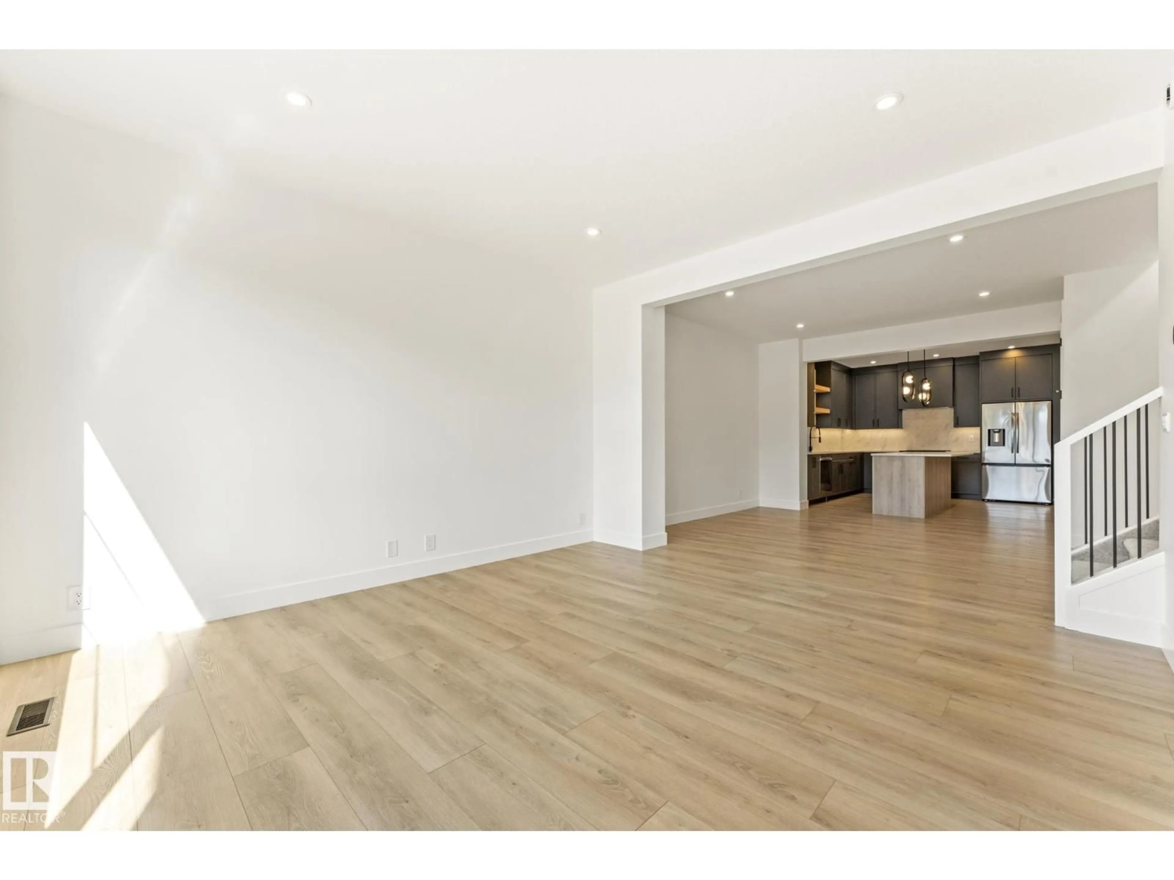 Unknown for 97 NEWBURY CI, Sherwood Park Alberta T8B0E8