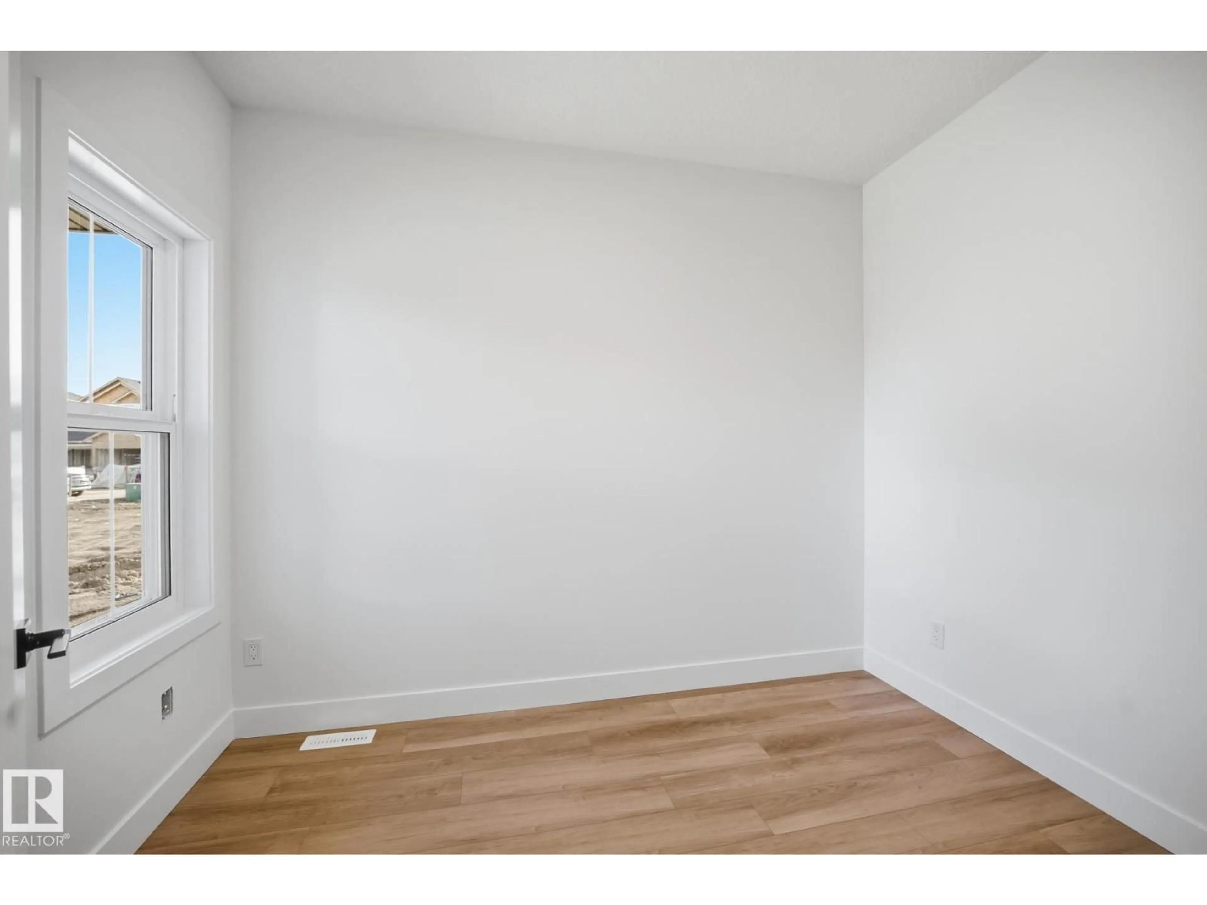 A pic of a room for 113 HILTON COVE, Spruce Grove Alberta T7X1Y4