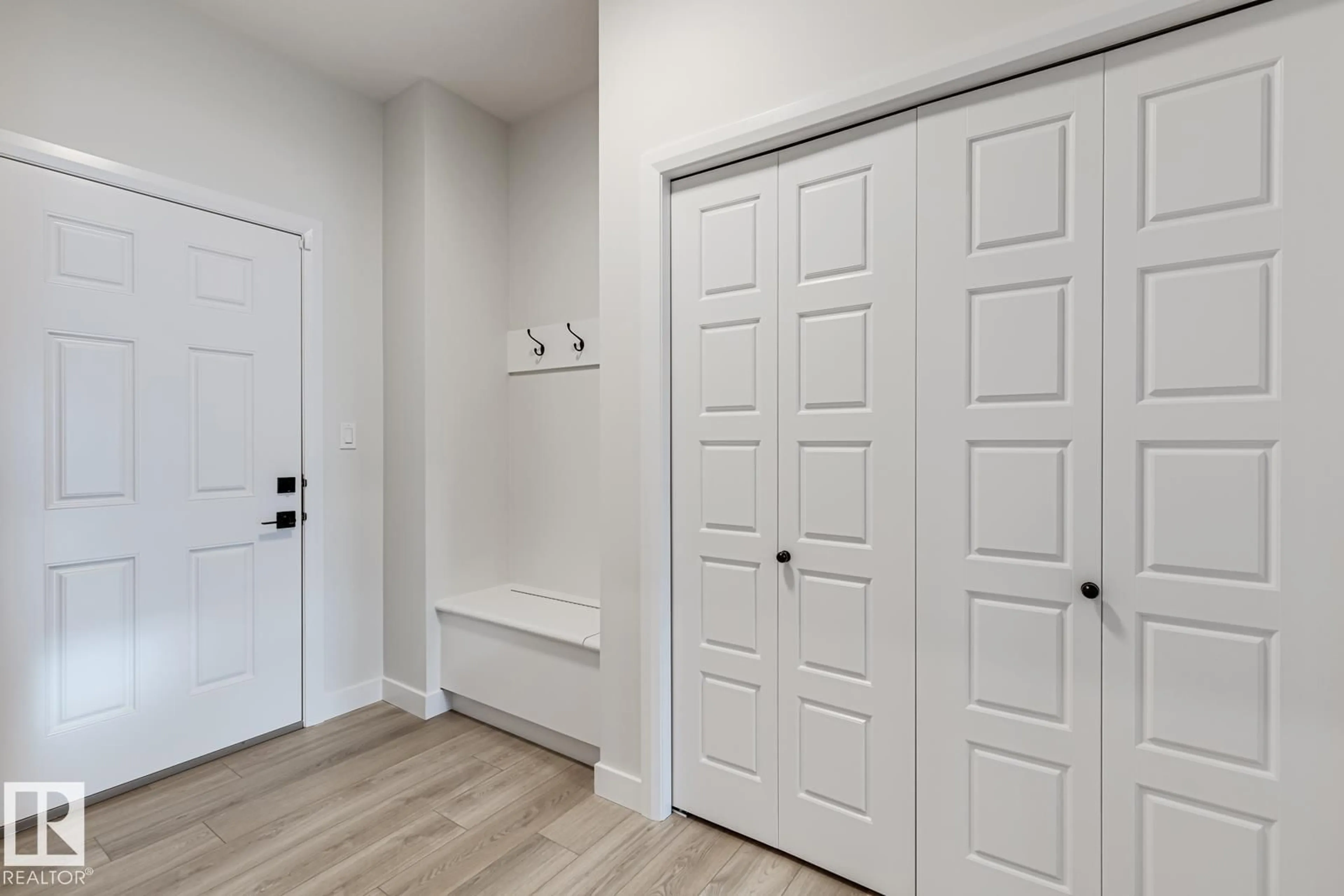 Indoor entryway for 3719 42 AV, Beaumont Alberta T4X3B3