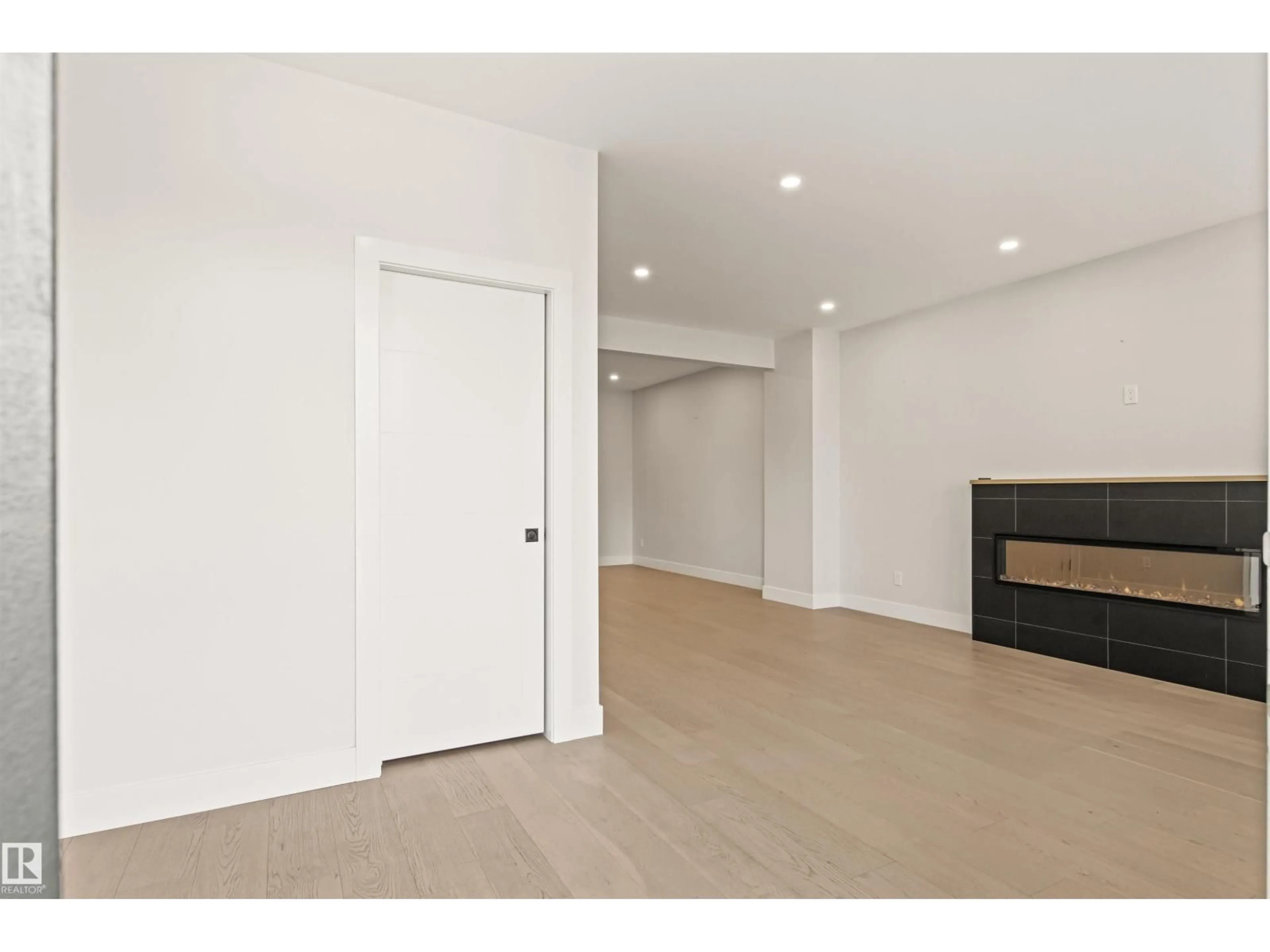 A pic of a room for 8343 SASKATCHEWAN DR, Edmonton Alberta T6G2A7