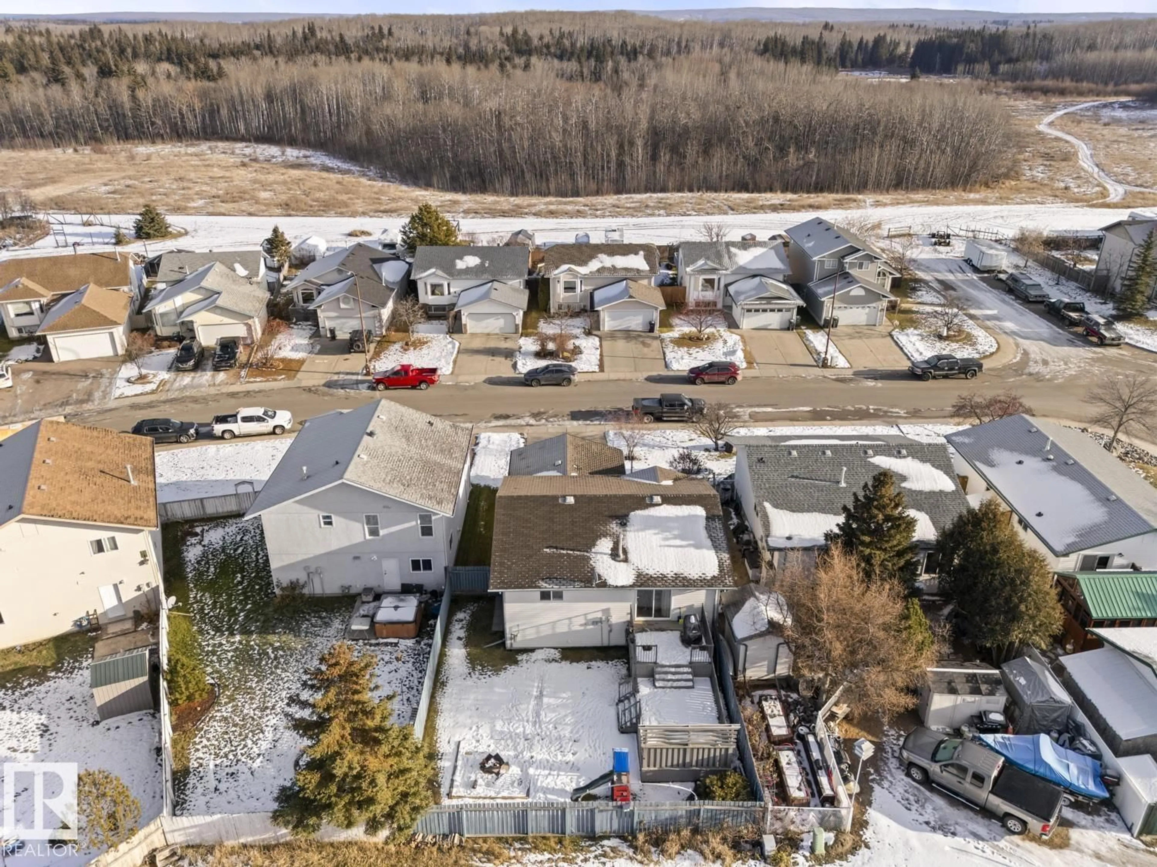 A pic from outside/outdoor area/front of a property/back of a property/a pic from drone, street for 1927 6 ST, Cold Lake Alberta T9M1M3