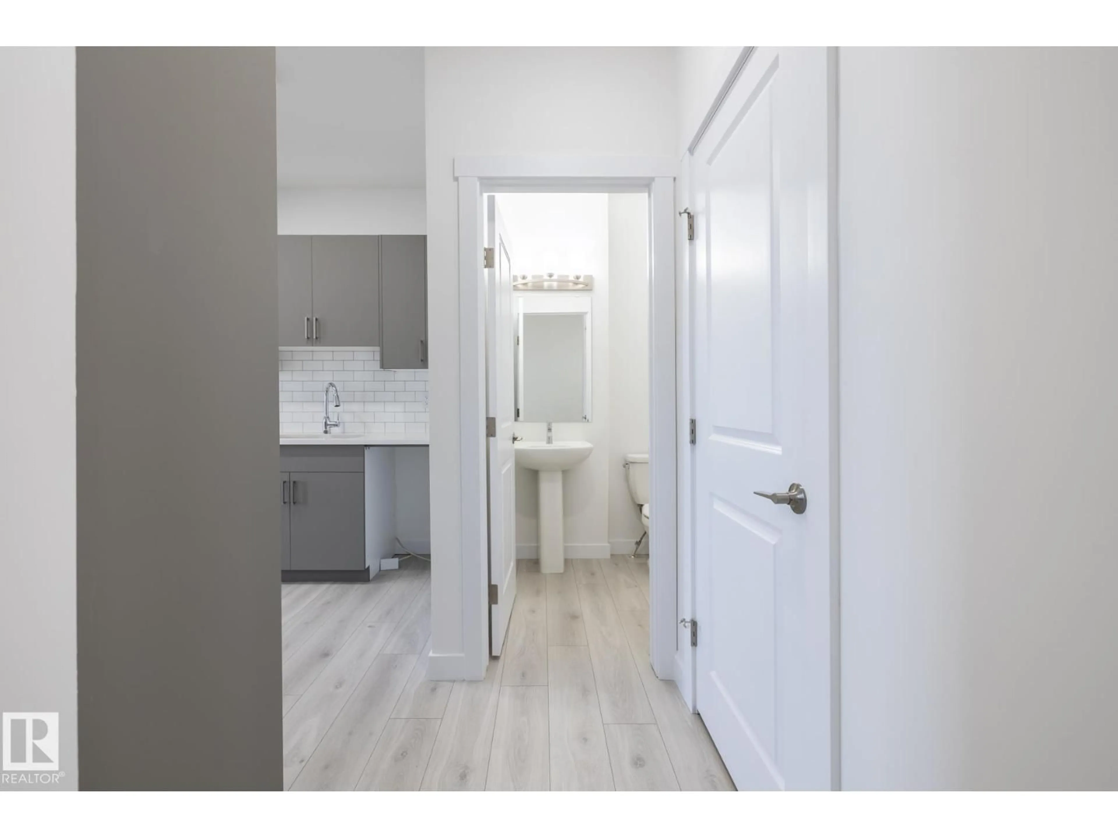 Unknown for 14 - 7110 KESWICK CM, Edmonton Alberta T6W5P7