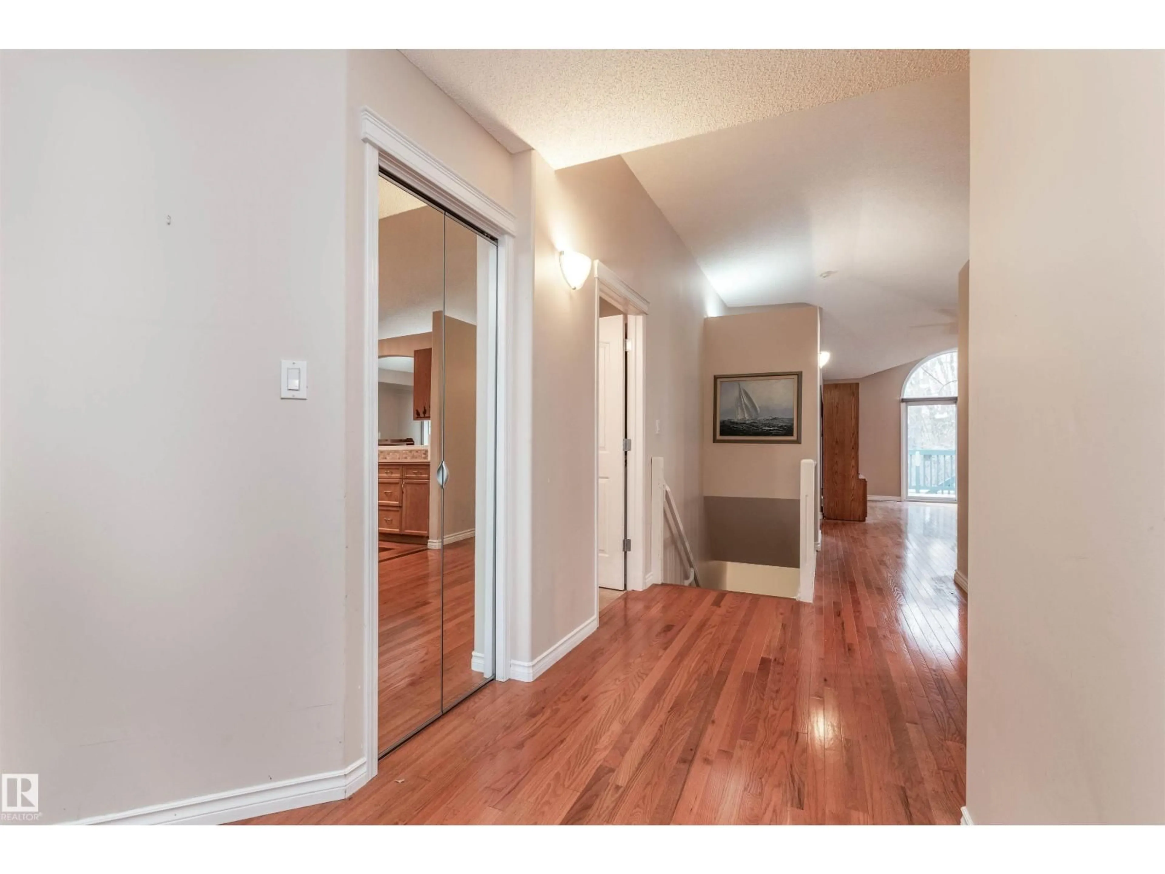 Indoor entryway for 33 ELDORADO DR, St. Albert Alberta T8N7G4